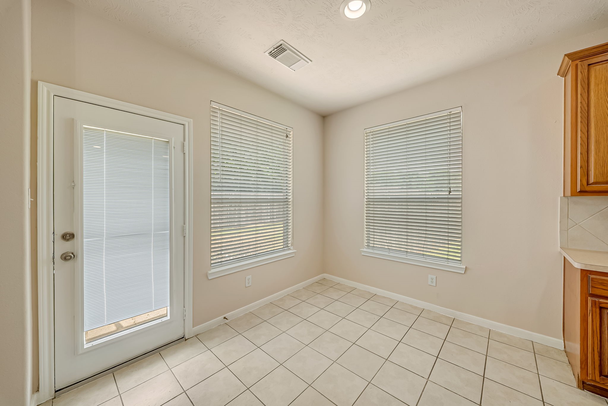 18106 Linden Forest Lane Property Photo 15