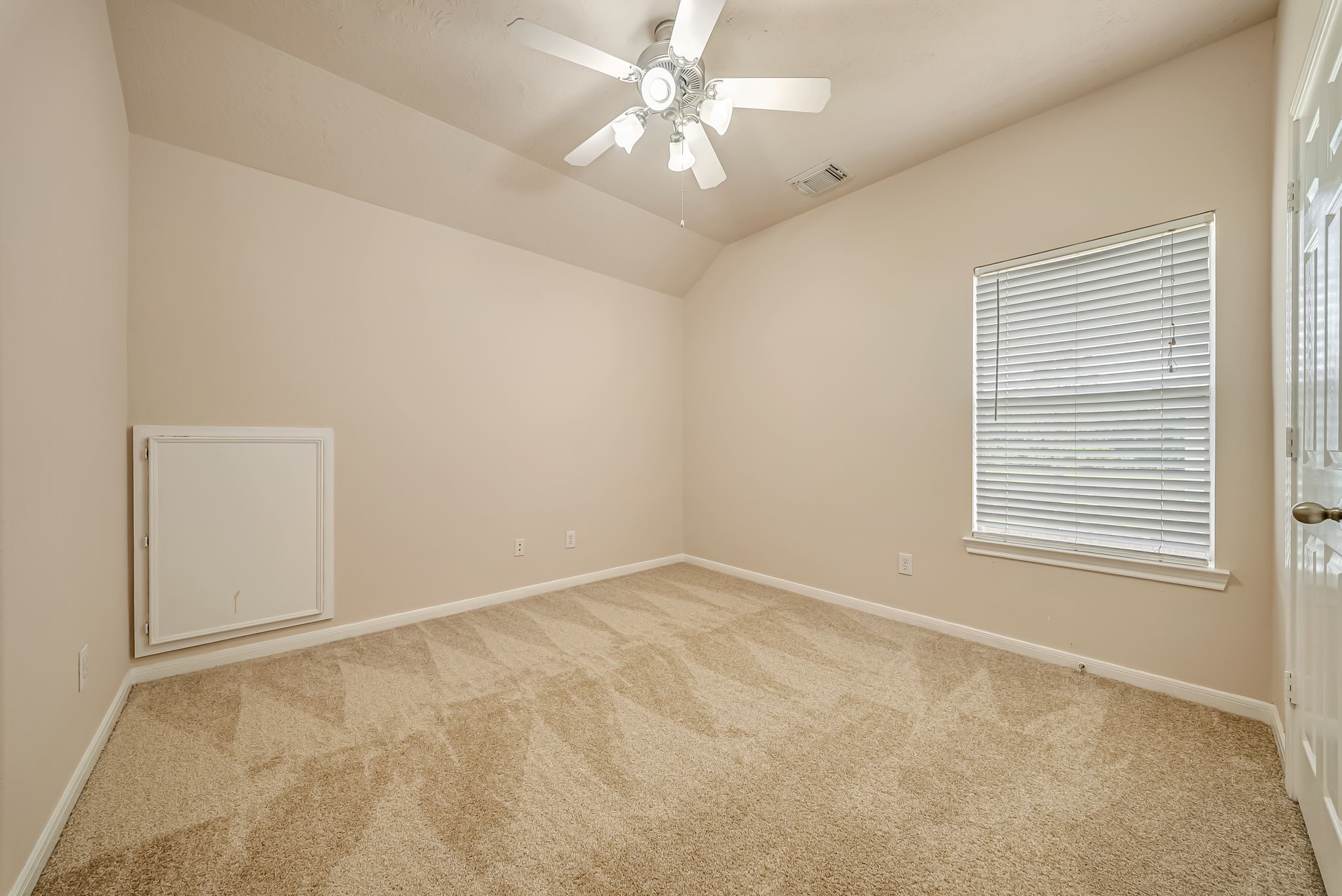 18106 Linden Forest Lane Property Photo 25