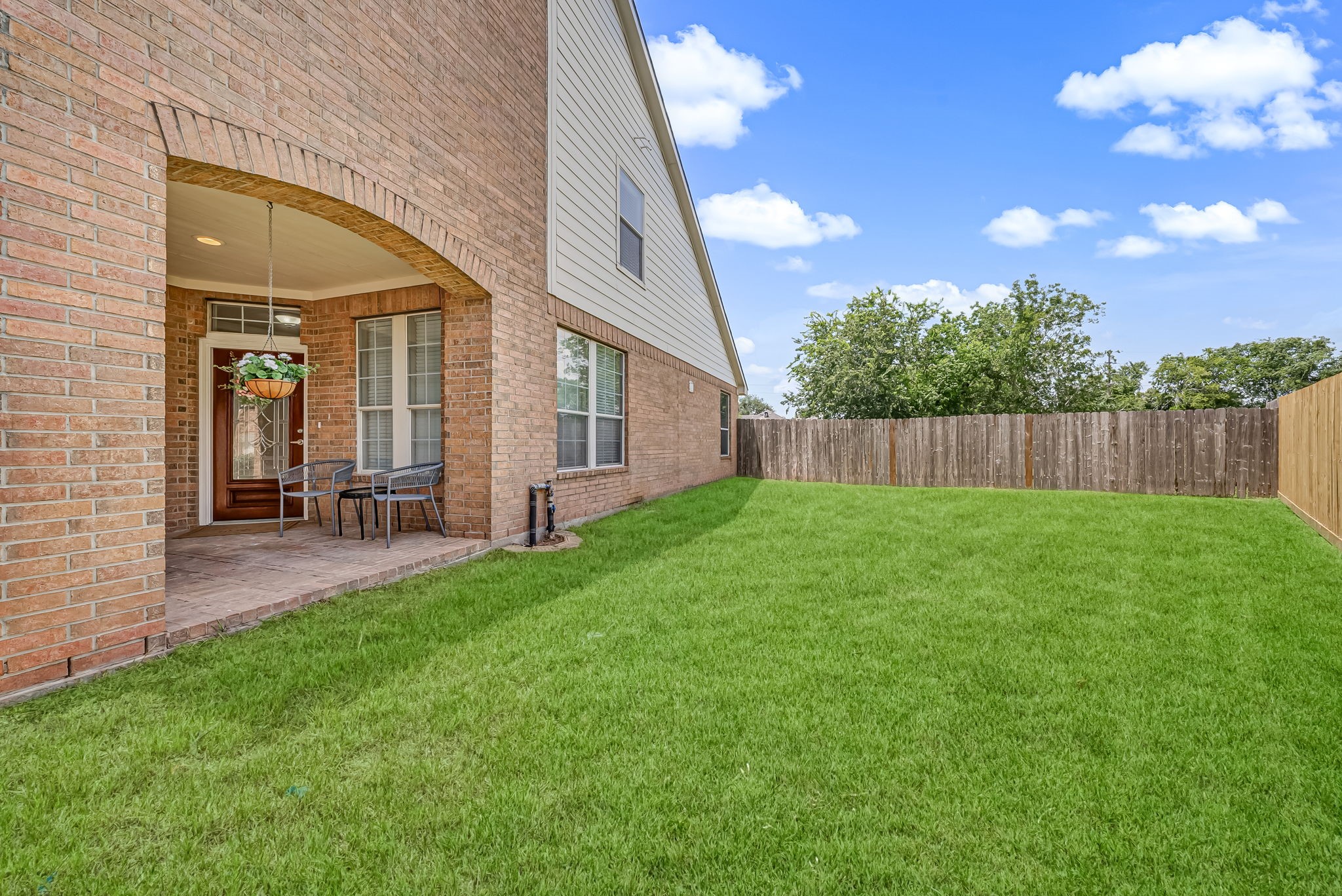 18106 Linden Forest Lane Property Photo 34