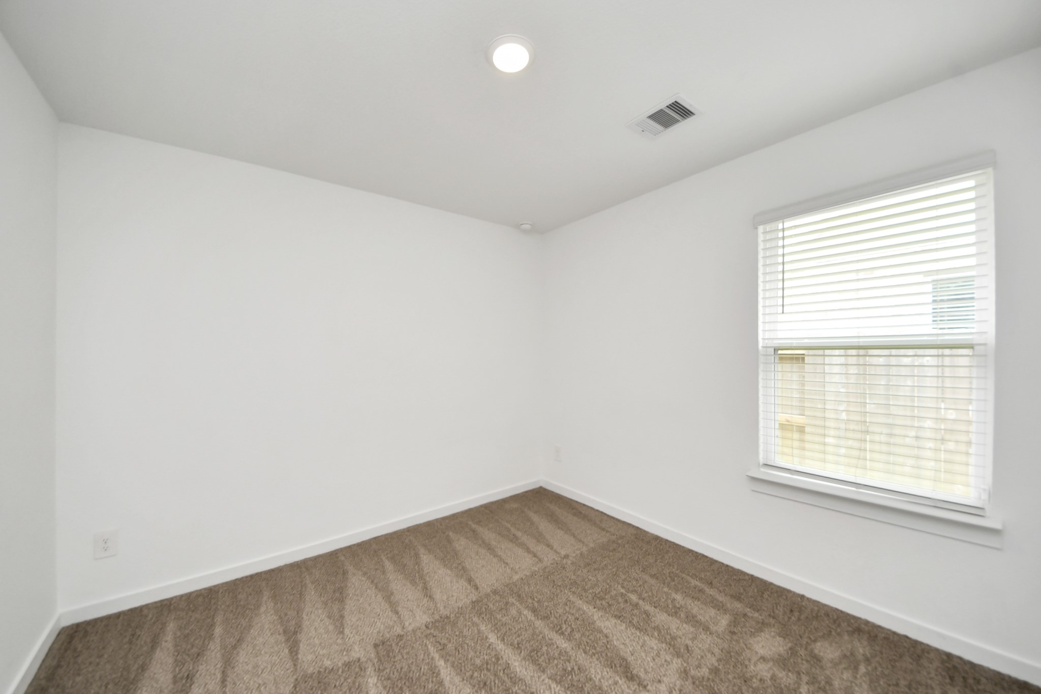 1618 Westway Drive Property Photo 9