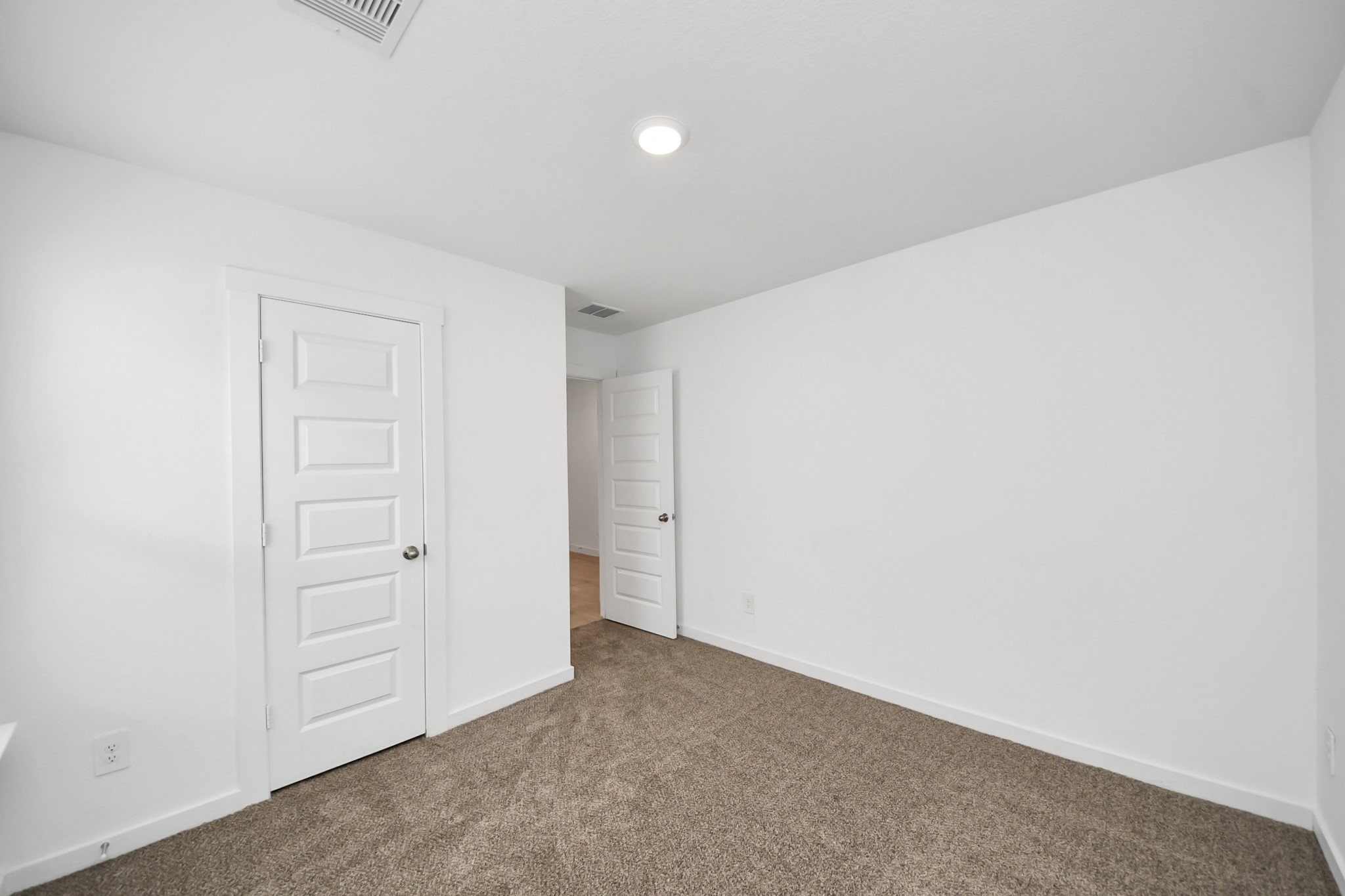 1618 Westway Drive Property Photo 10