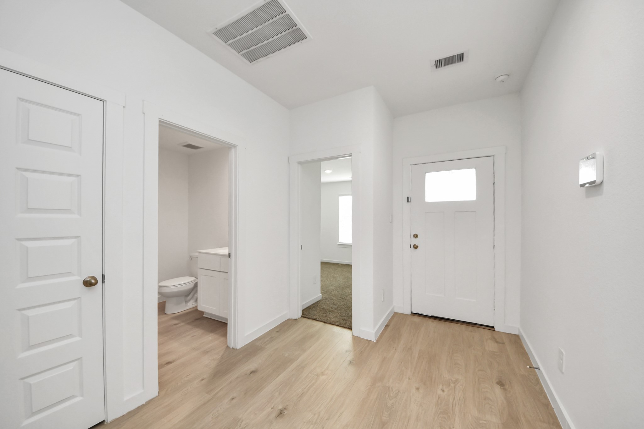 1618 Westway Drive Property Photo 12
