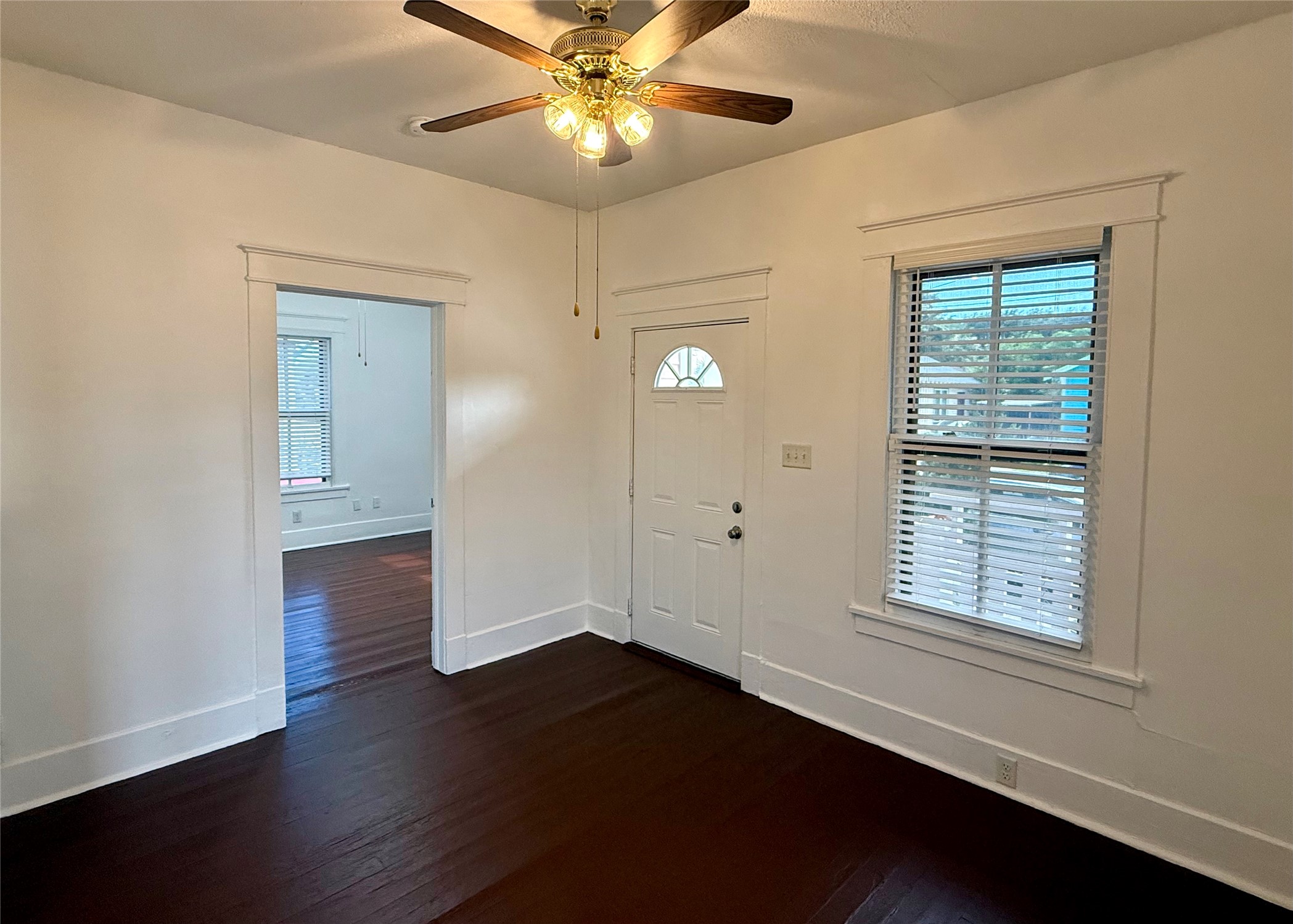 1916 26th Street Property Photo 8