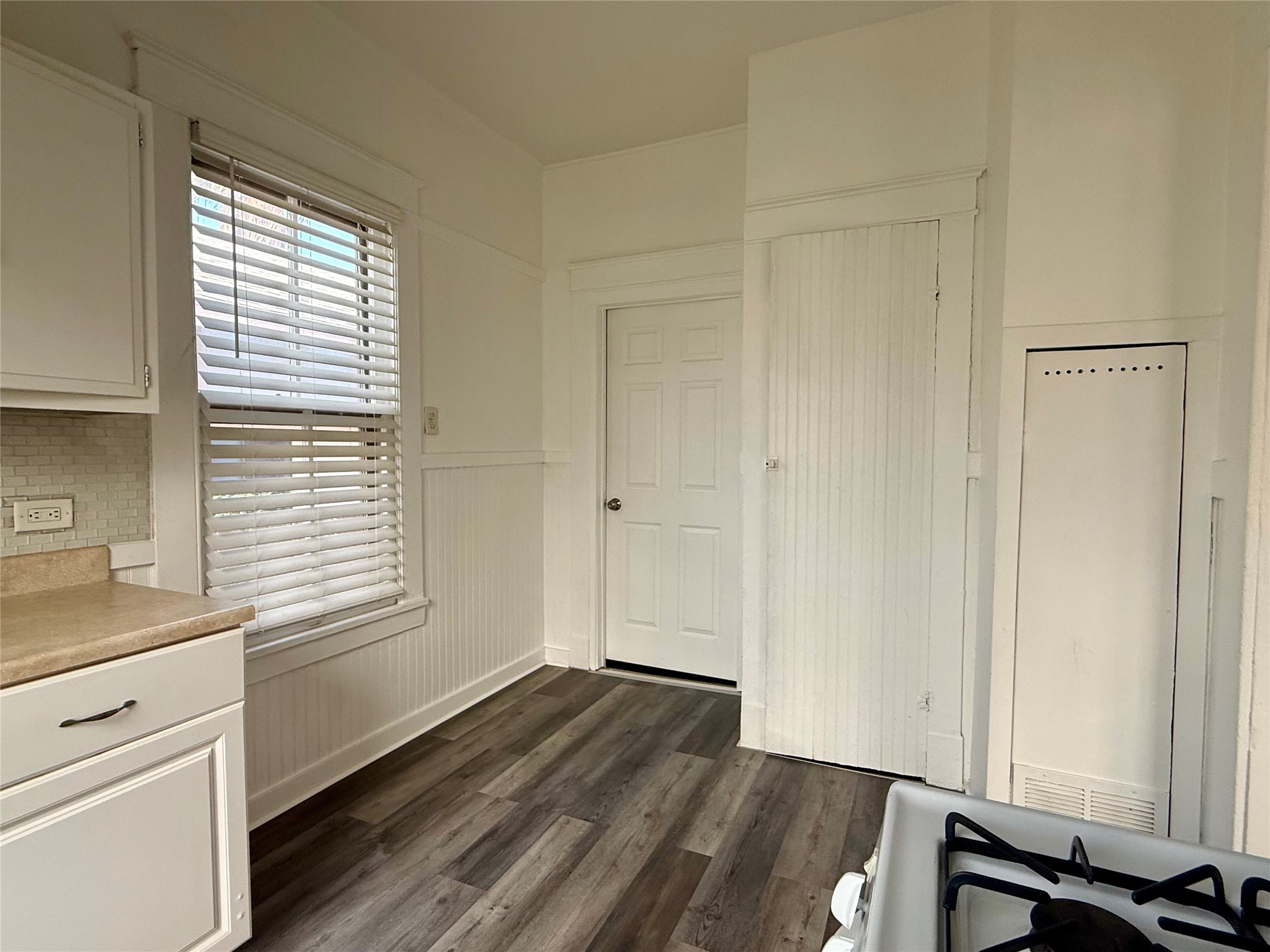 1916 26th Street Property Photo 19