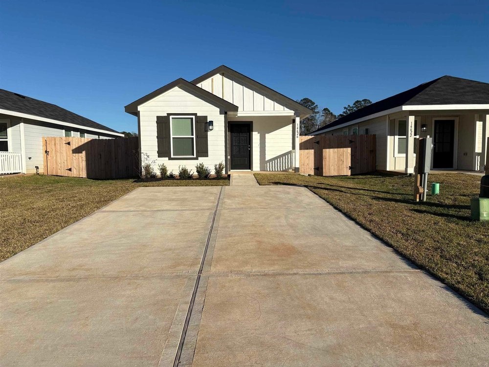 14626 New Village Drive Property Photo 14