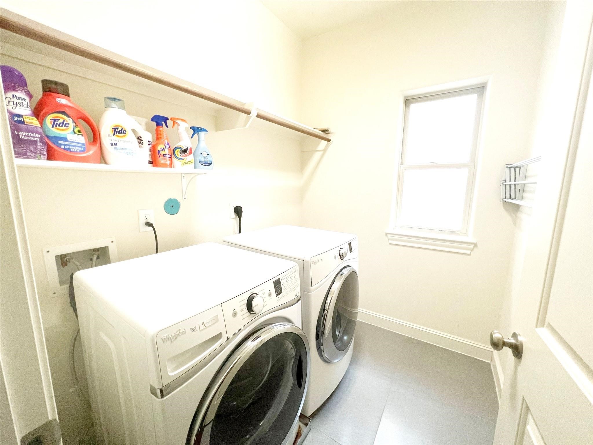 1368 W 25th Street Property Photo 13