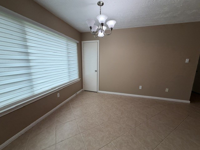 16123 Canaridge Drive Property Photo 8