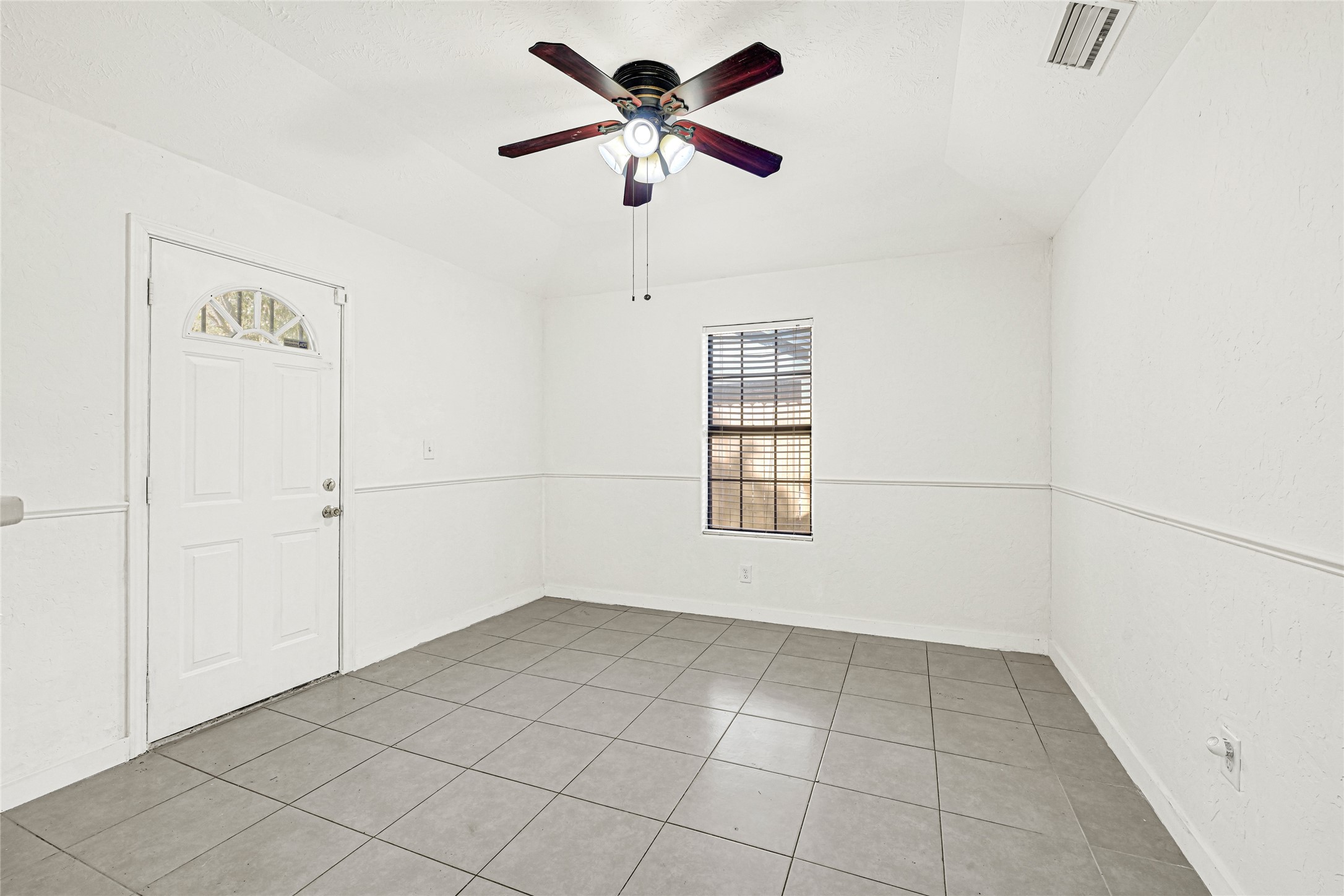 11619 Birch Run Lane Property Photo 12