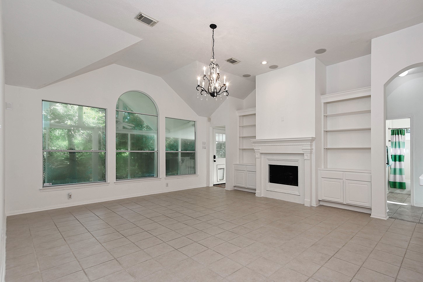 174 N Wimberly Way Property Photo 13