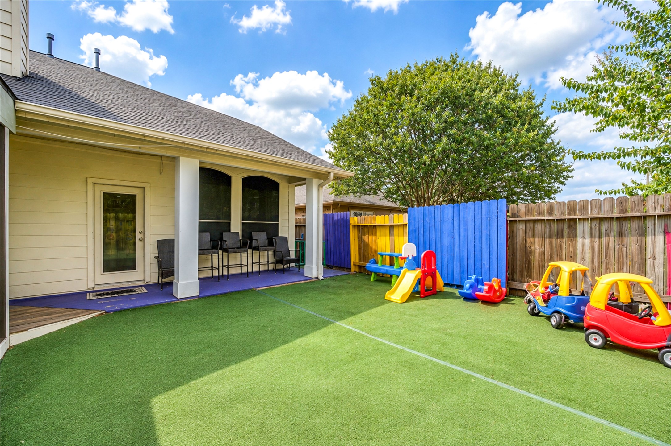 5732 Strong Creek Drive Property Photo 23
