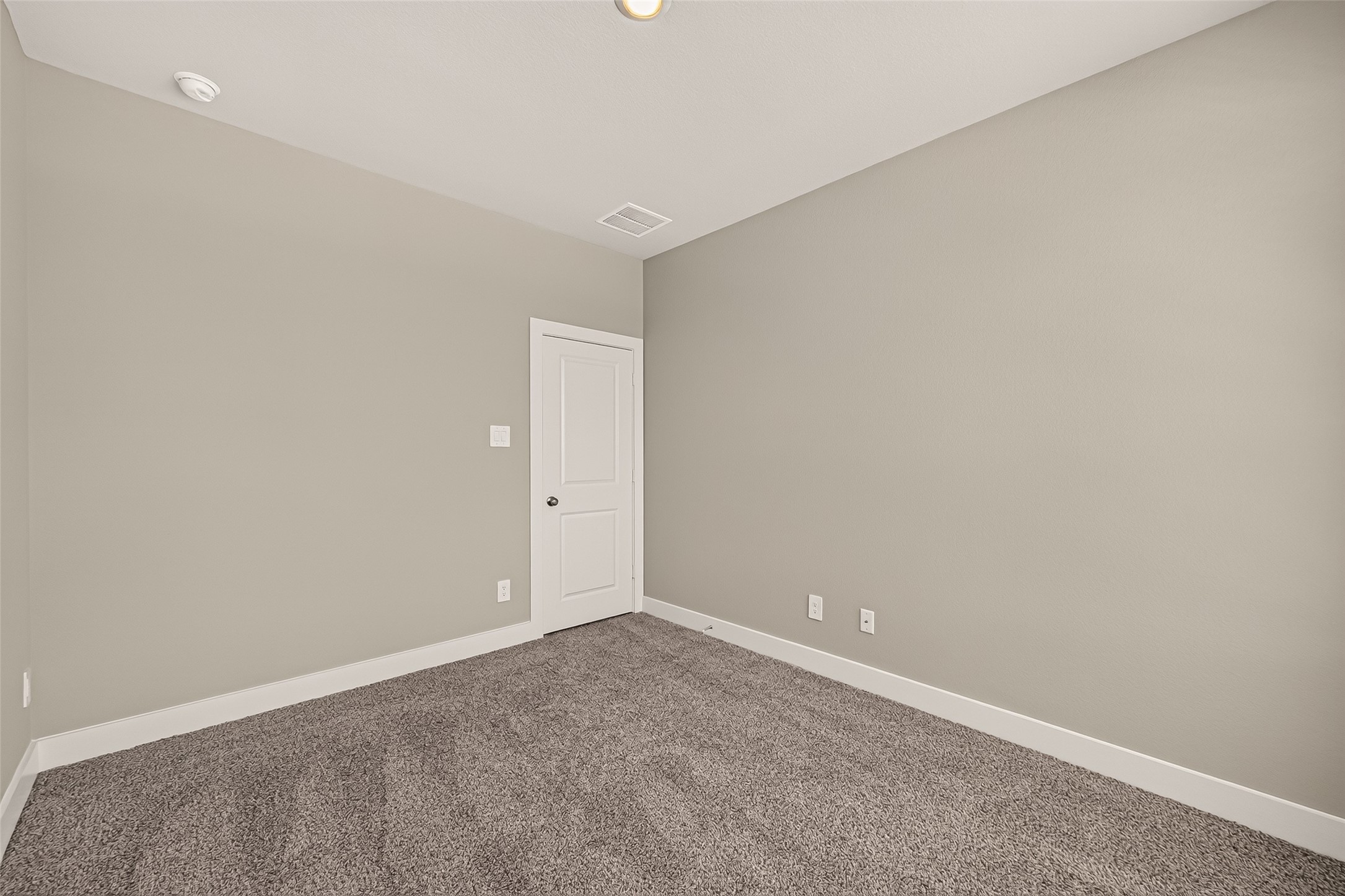 21006 Salt Rock Drive Property Photo 14
