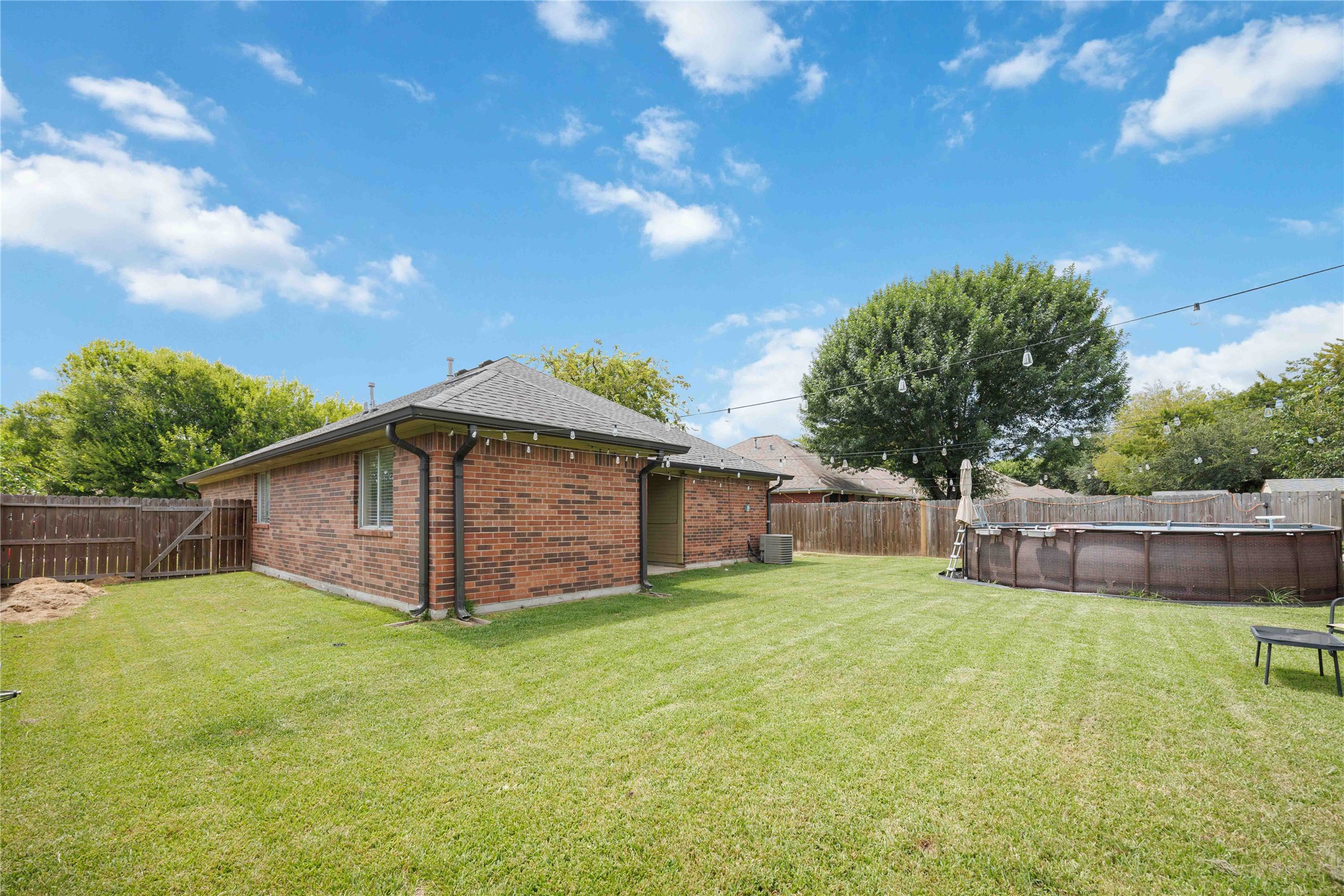 8302 Sanford Street Property Photo 21