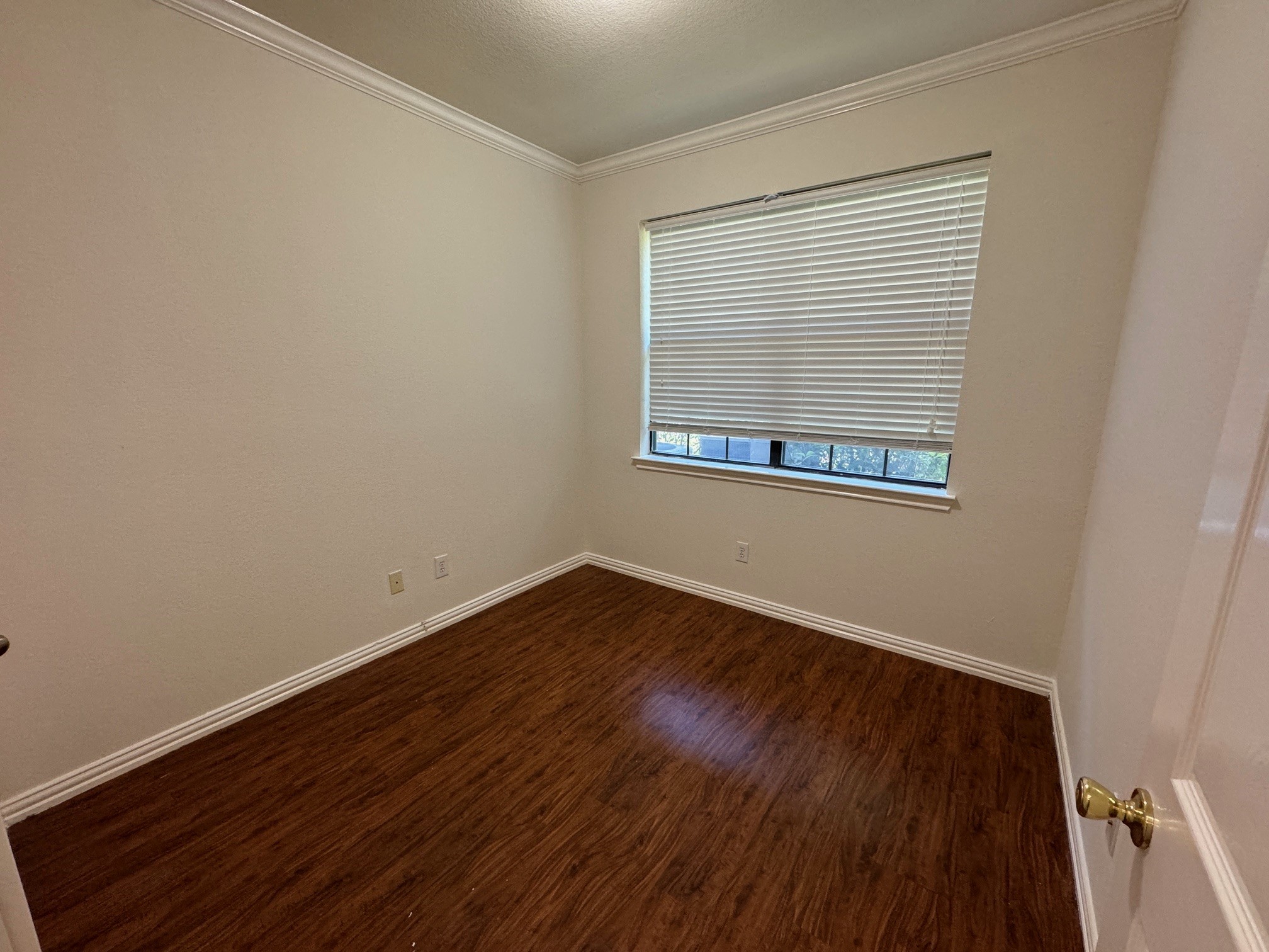 9400 Bellaire Boulevard 110 Property Photo 3