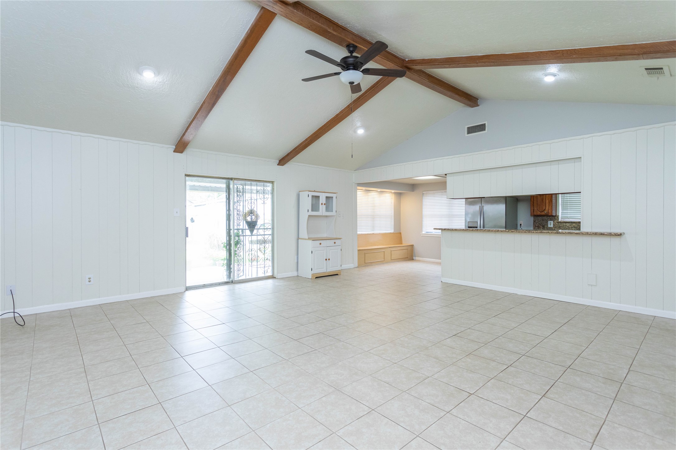 2921 Chicago Street Property Photo 6