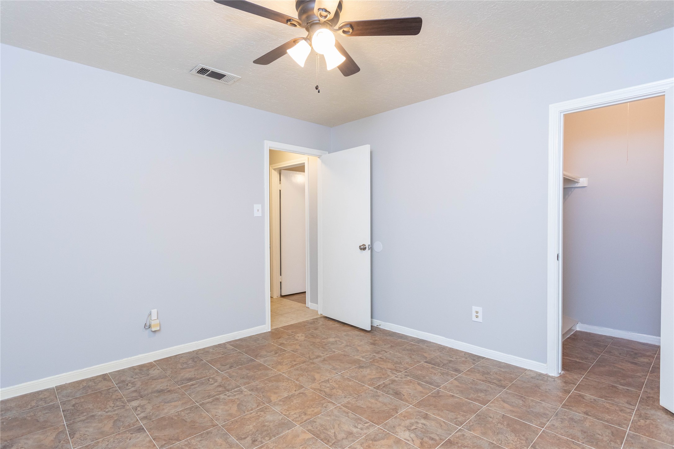 2921 Chicago Street Property Photo 17