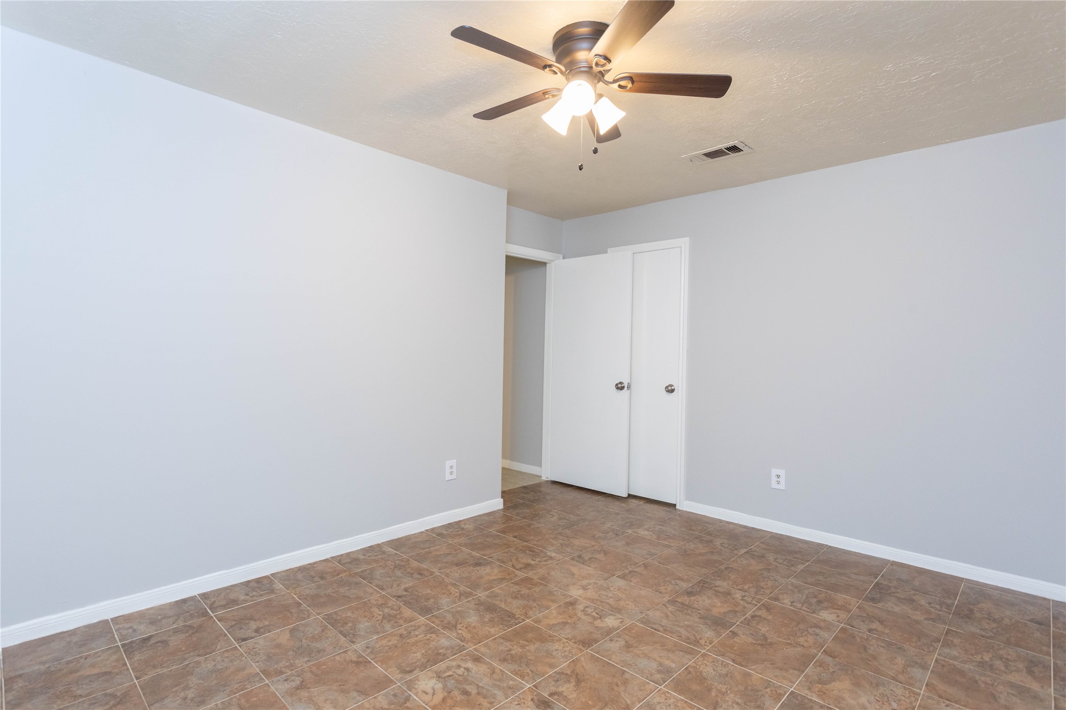 2921 Chicago Street Property Photo 24