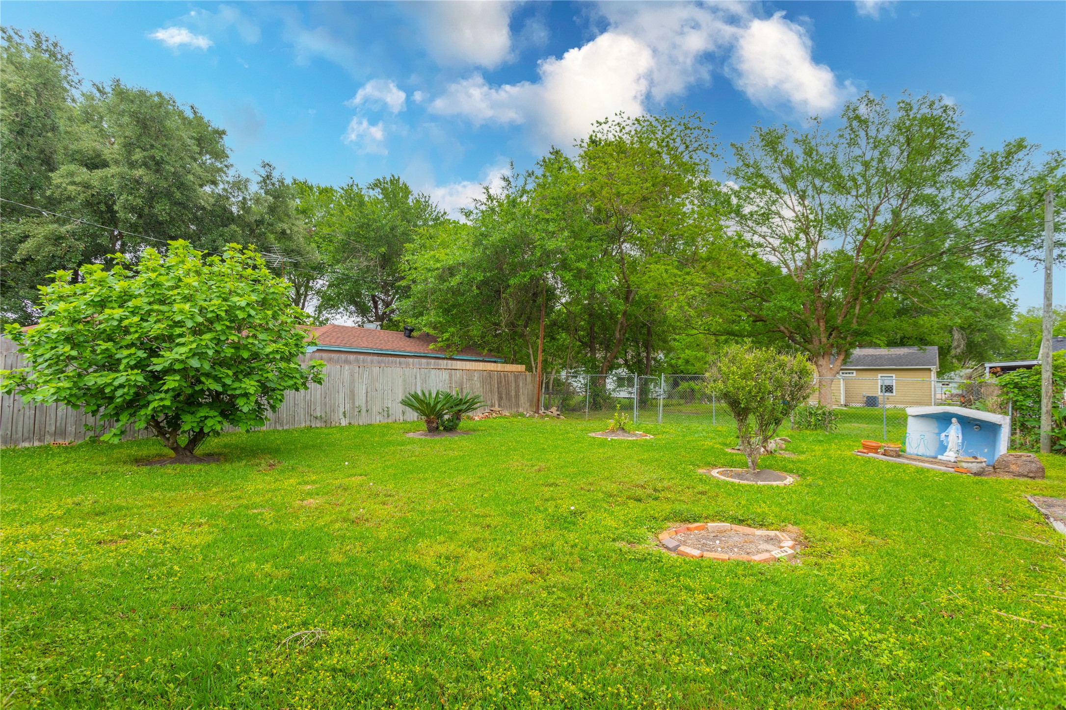 2921 Chicago Street Property Photo 32