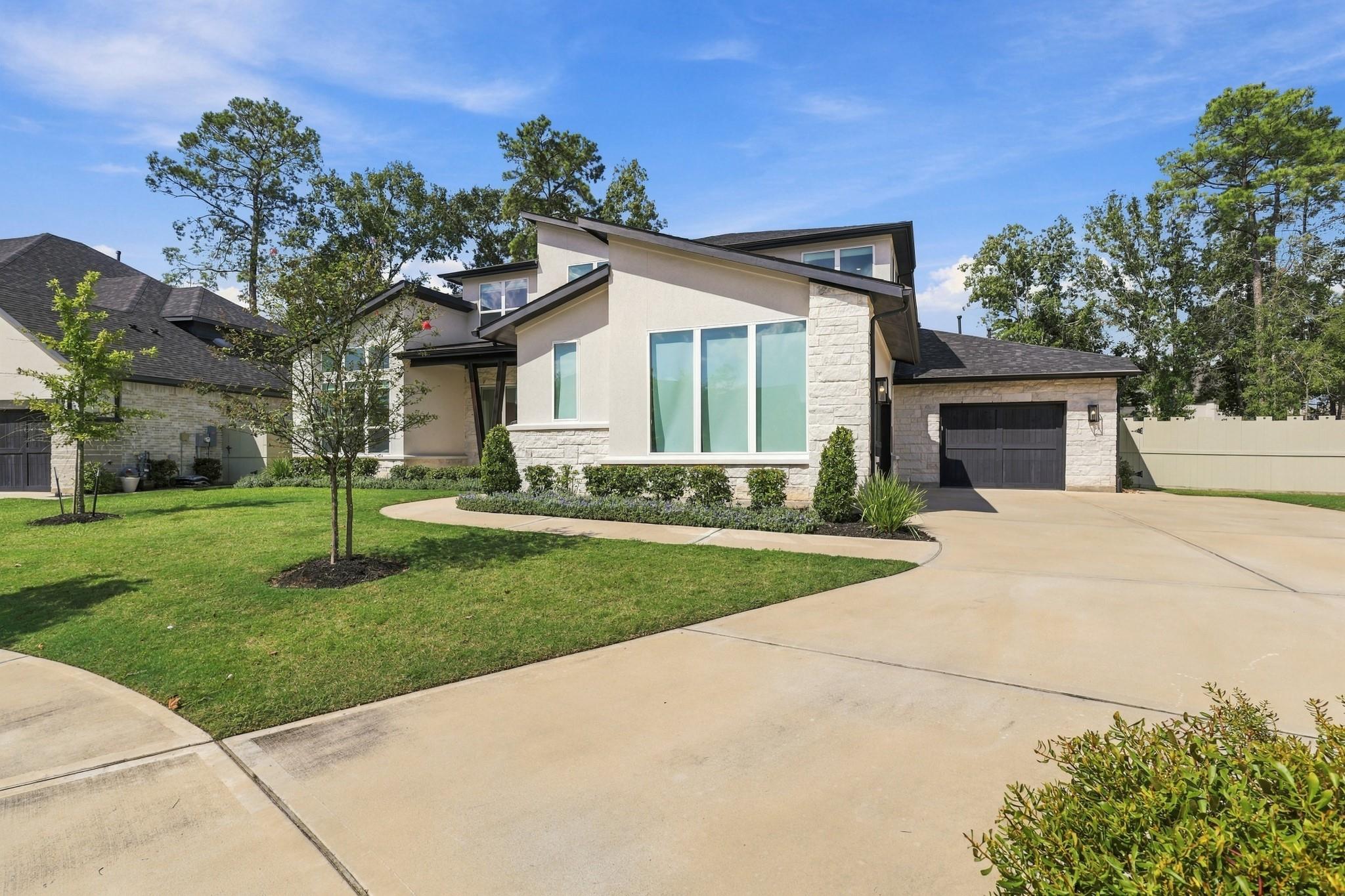 10528 Scarce Chaser Street, Conroe Tx 77385 Property Photo 3