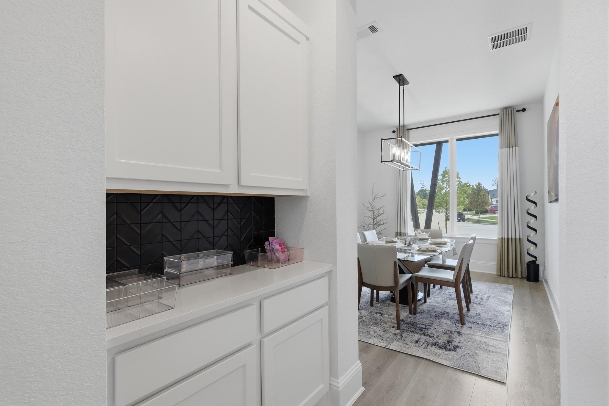 10528 Scarce Chaser Street Property Photo 10