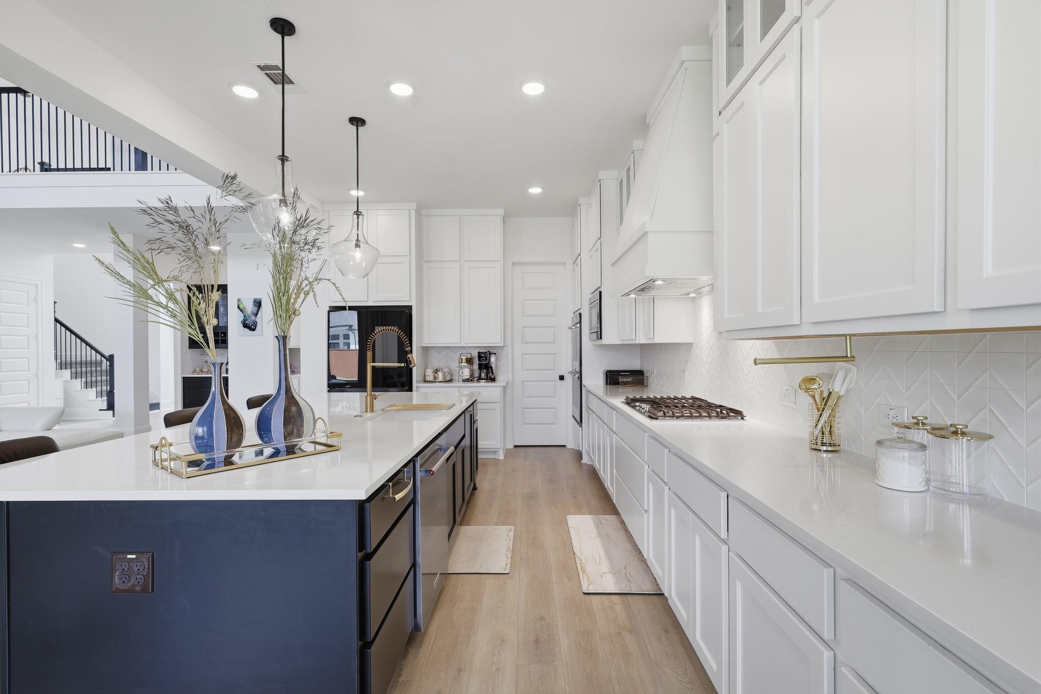 10528 Scarce Chaser Street Property Photo 17