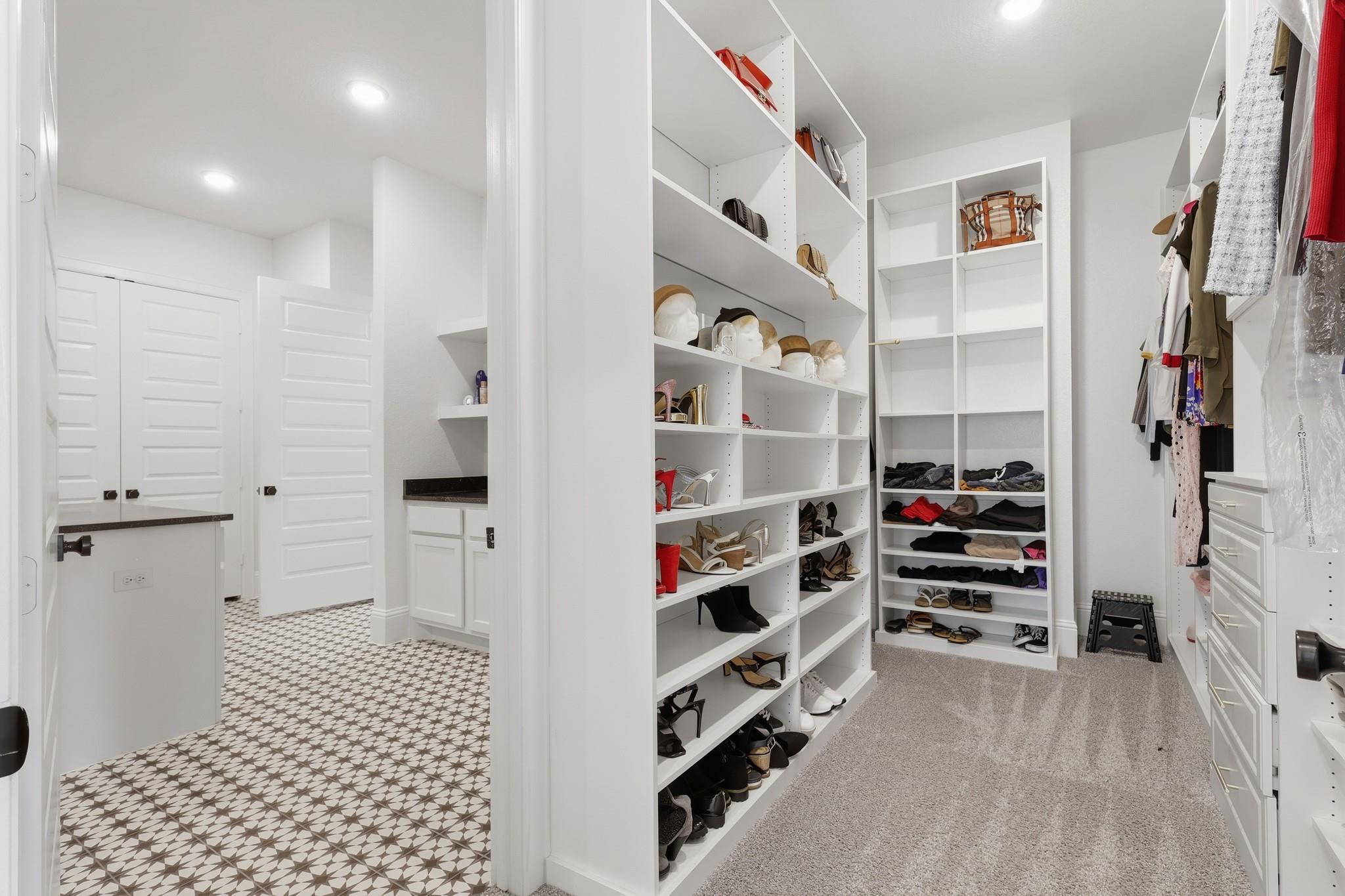 10528 Scarce Chaser Street Property Photo 23