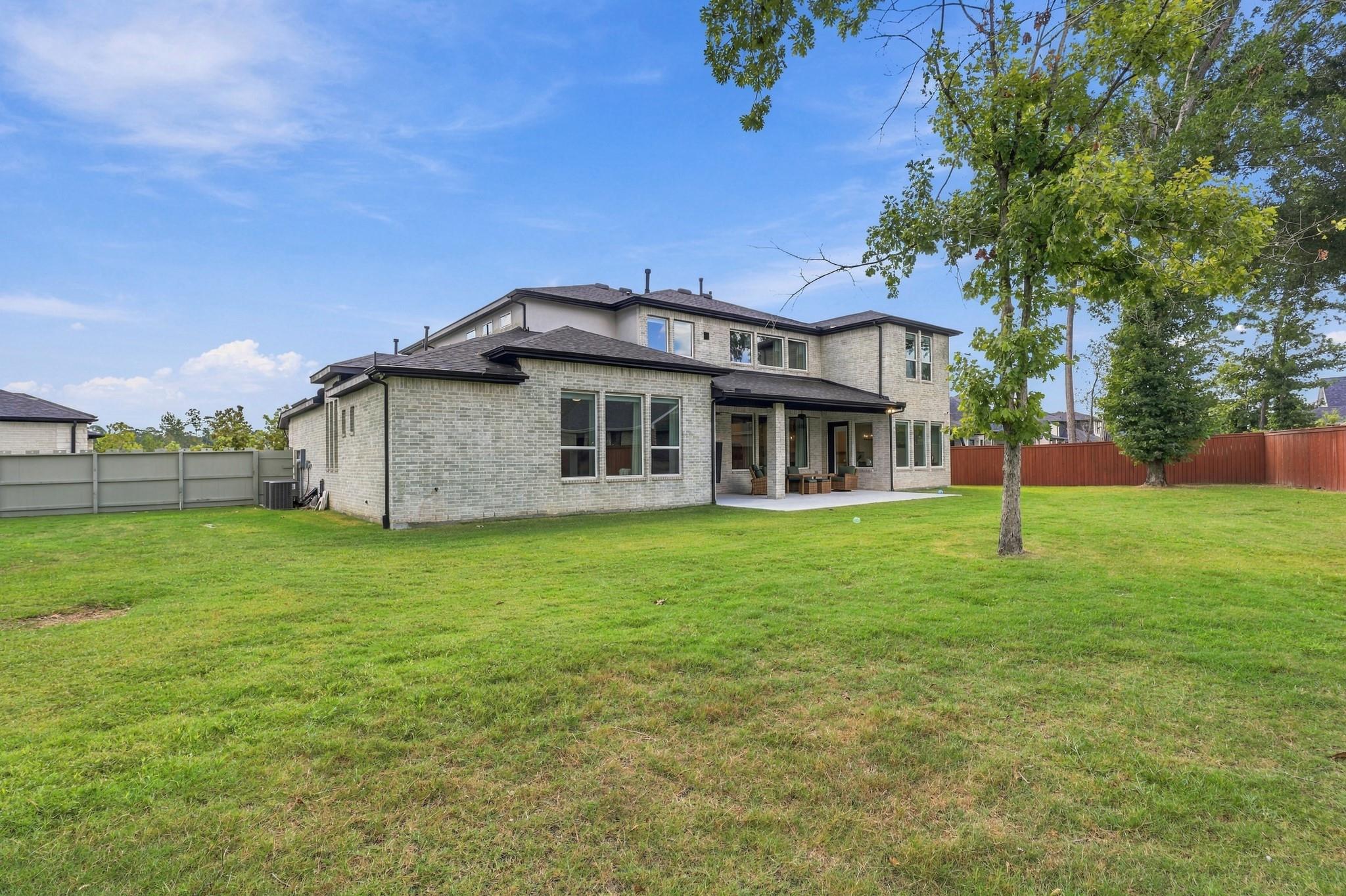 10528 Scarce Chaser Street Property Photo 45