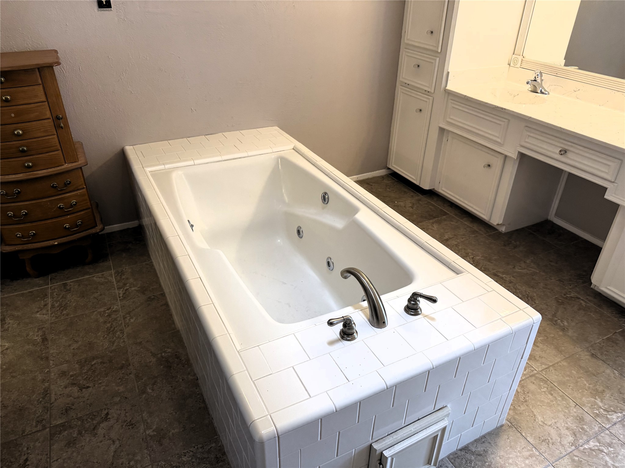 62 Evanston Street 2/5 Property Photo 14