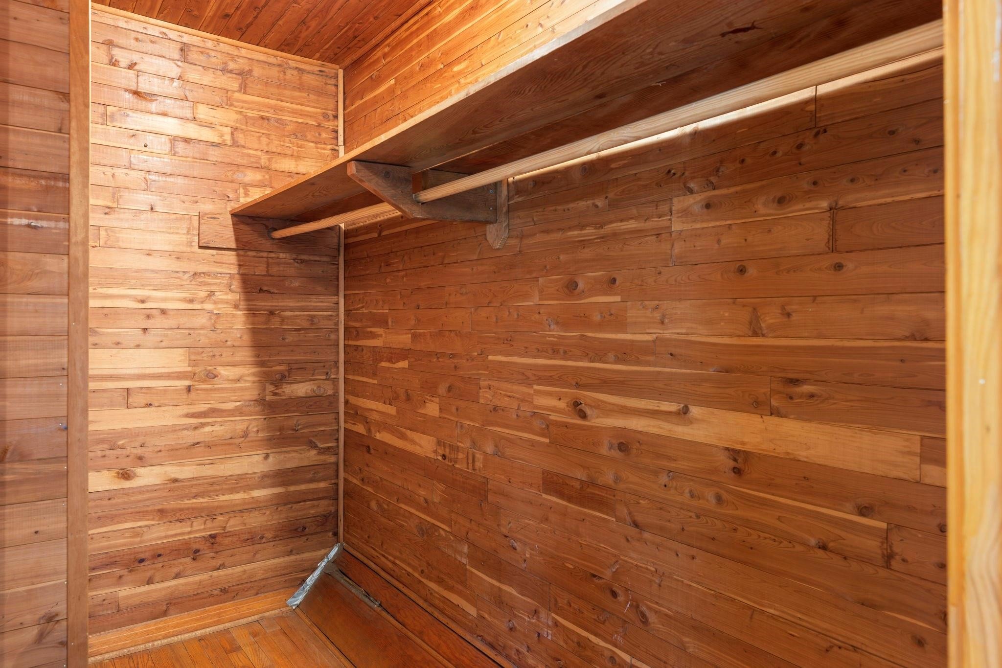 1802 Turnpike Road Property Photo 32