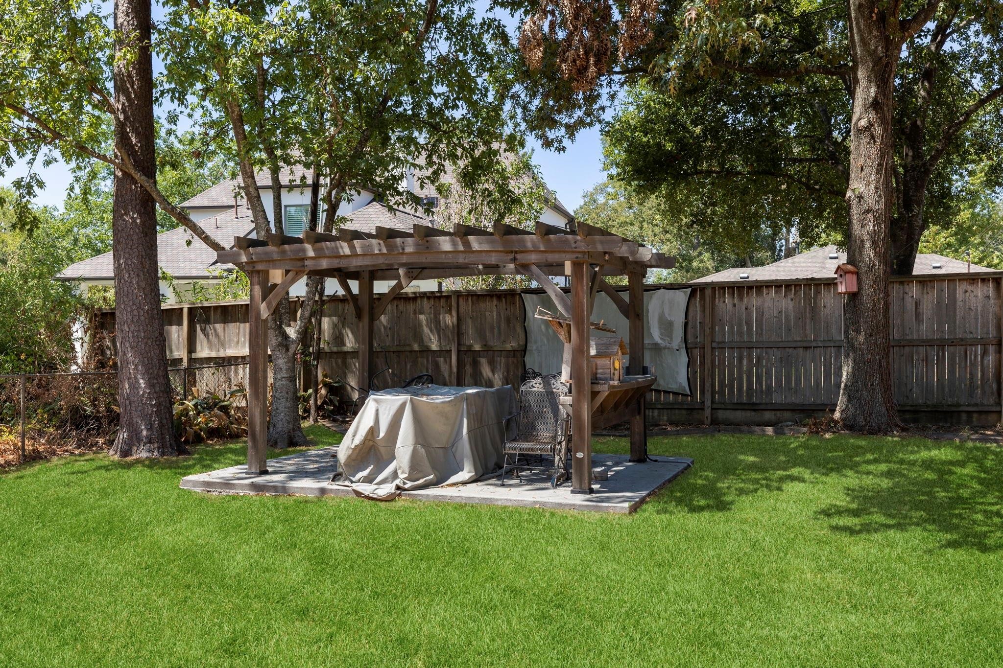 1802 Turnpike Road Property Photo 46