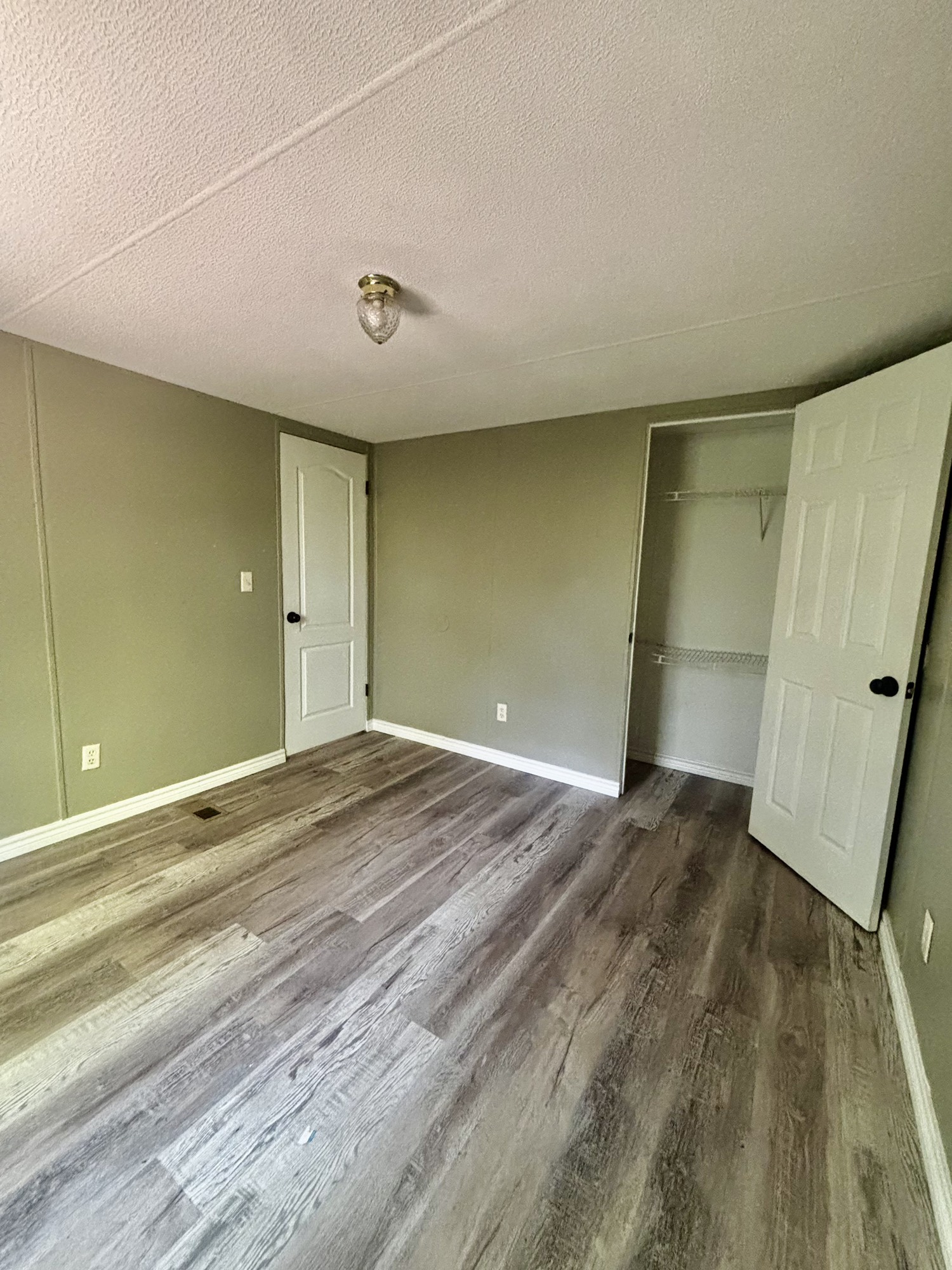 10 Fm 247 Road Property Photo 7