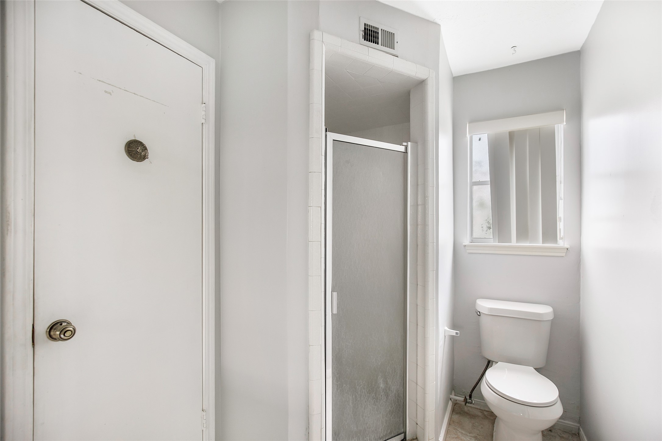 2130 Lake Hills Drive Property Photo 23