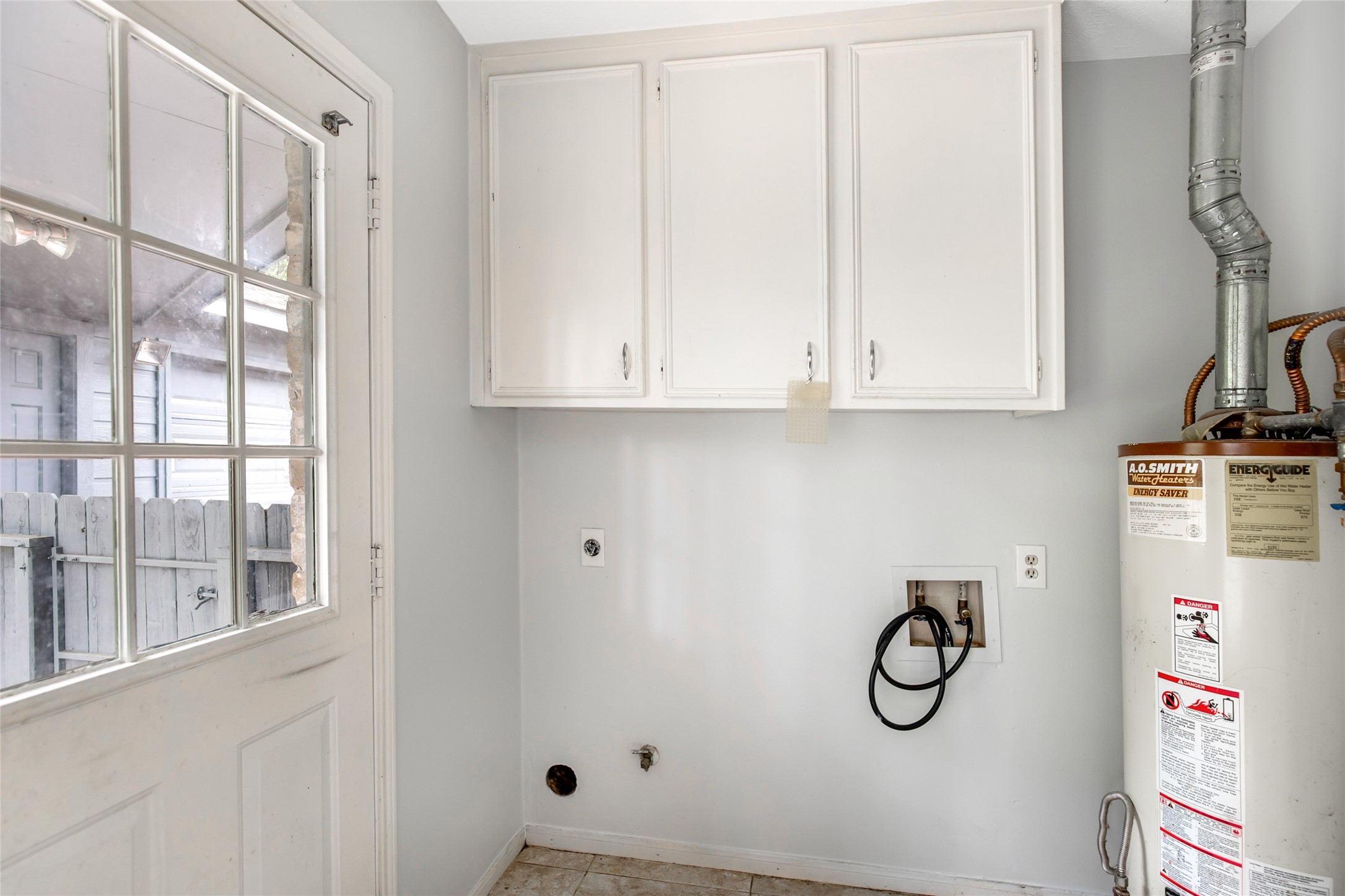 2130 Lake Hills Drive Property Photo 33
