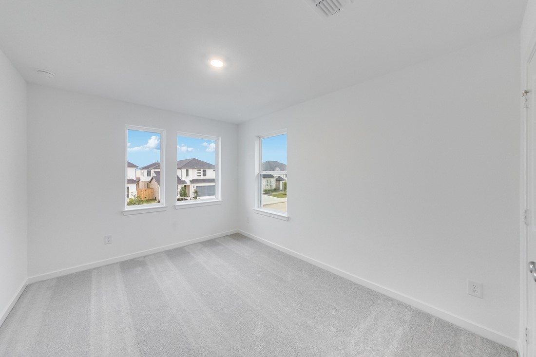 21903 Wycombe Terrace Way Property Photo 20