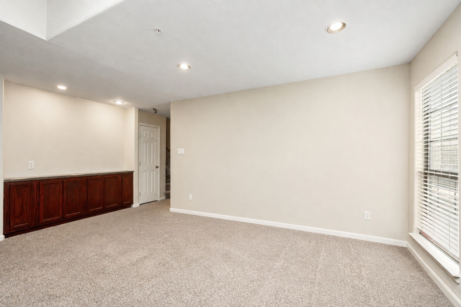 10912 Gulf Freeway 38 Property Photo 10