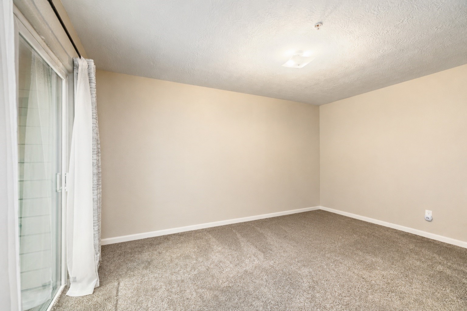 10912 Gulf Freeway 38 Property Photo 13