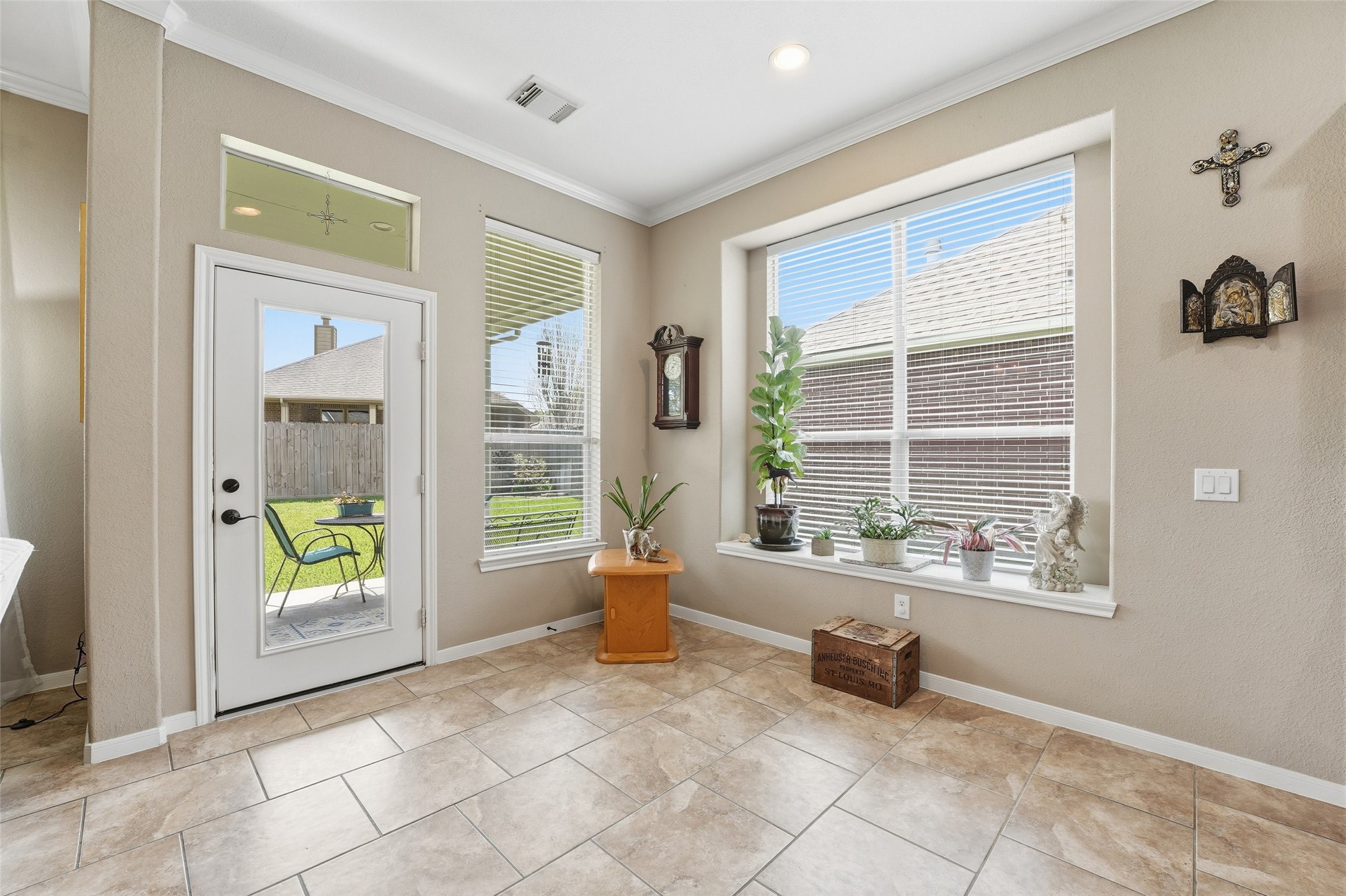 10222 Broken Trace Court Property Photo 8