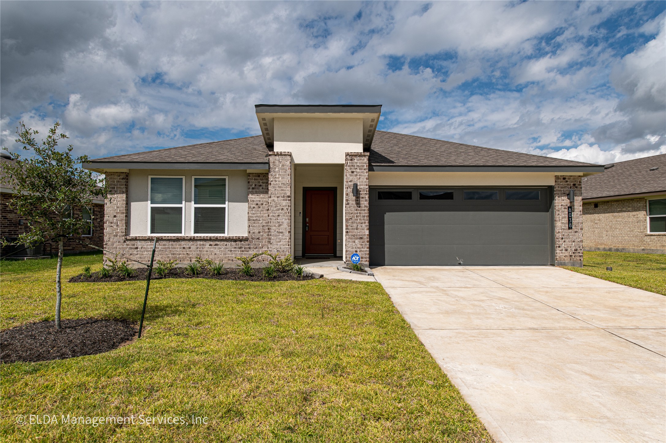 8038 Brahman Lane Property Photo 1