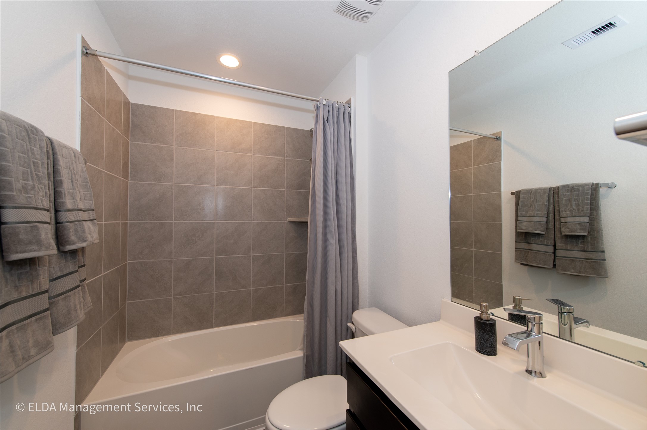 8038 Brahman Lane Property Photo 21
