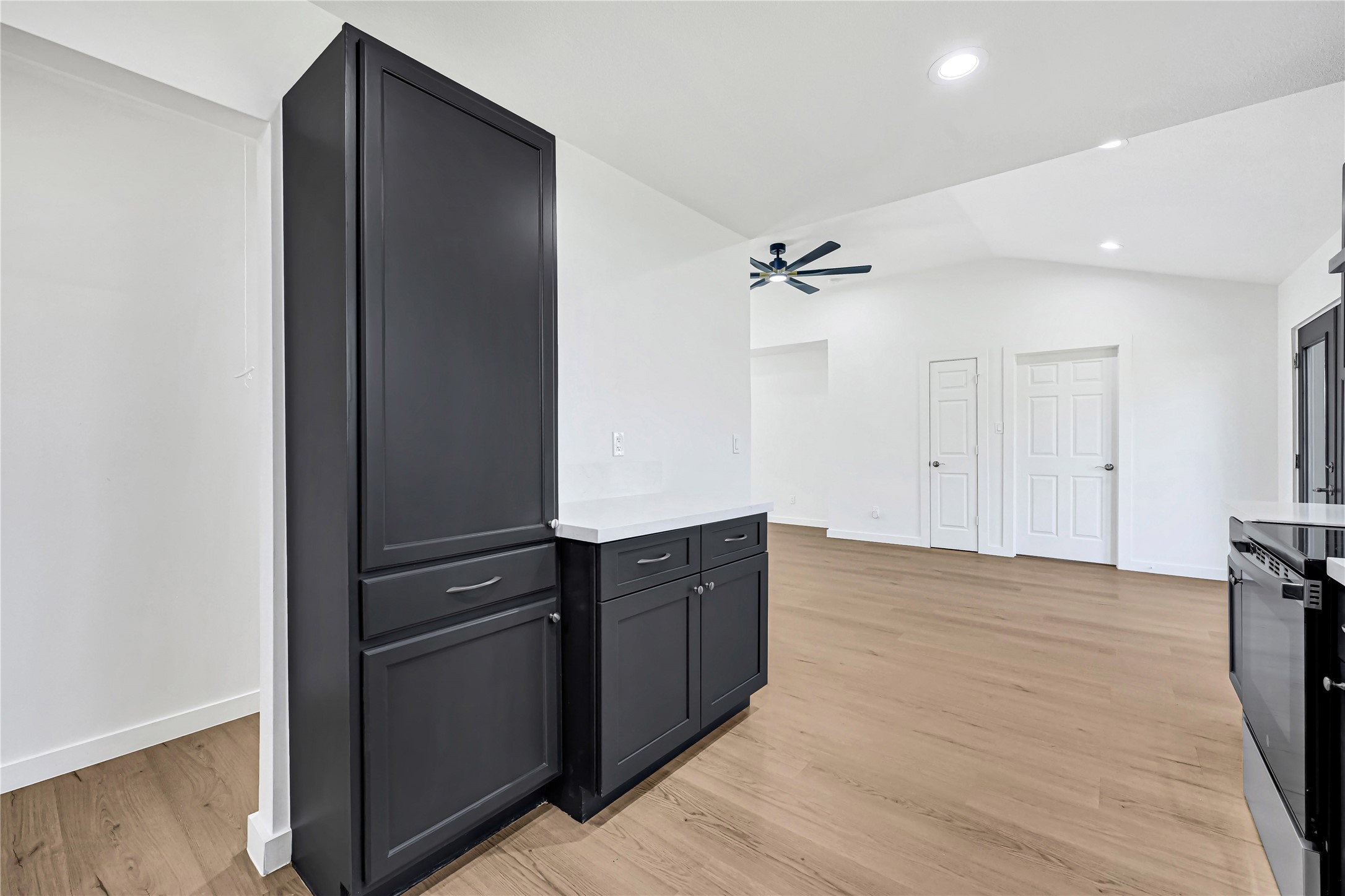5306 Mackinaw Street Property Photo 12