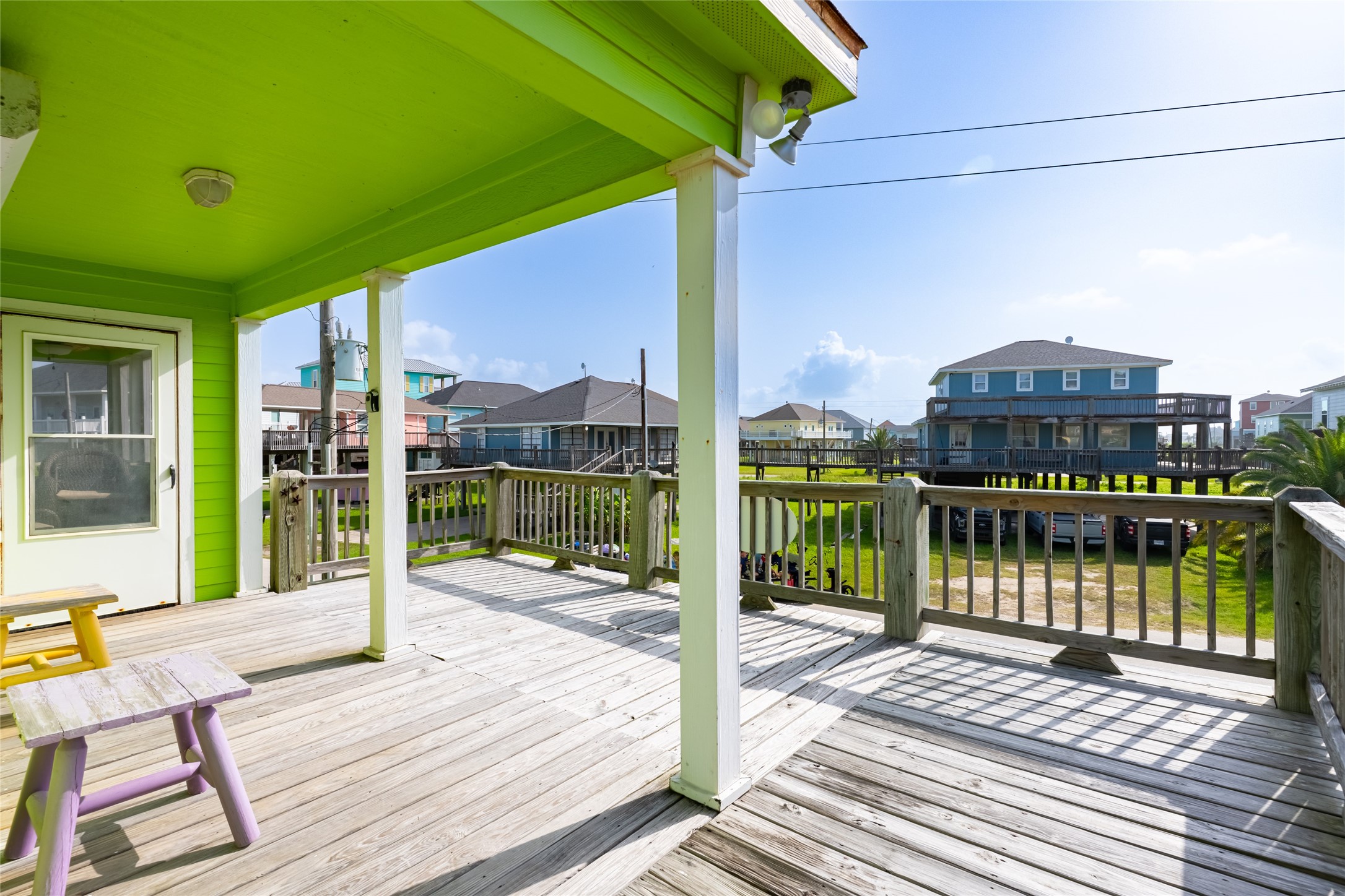 975 S Redfish Property Photo 4