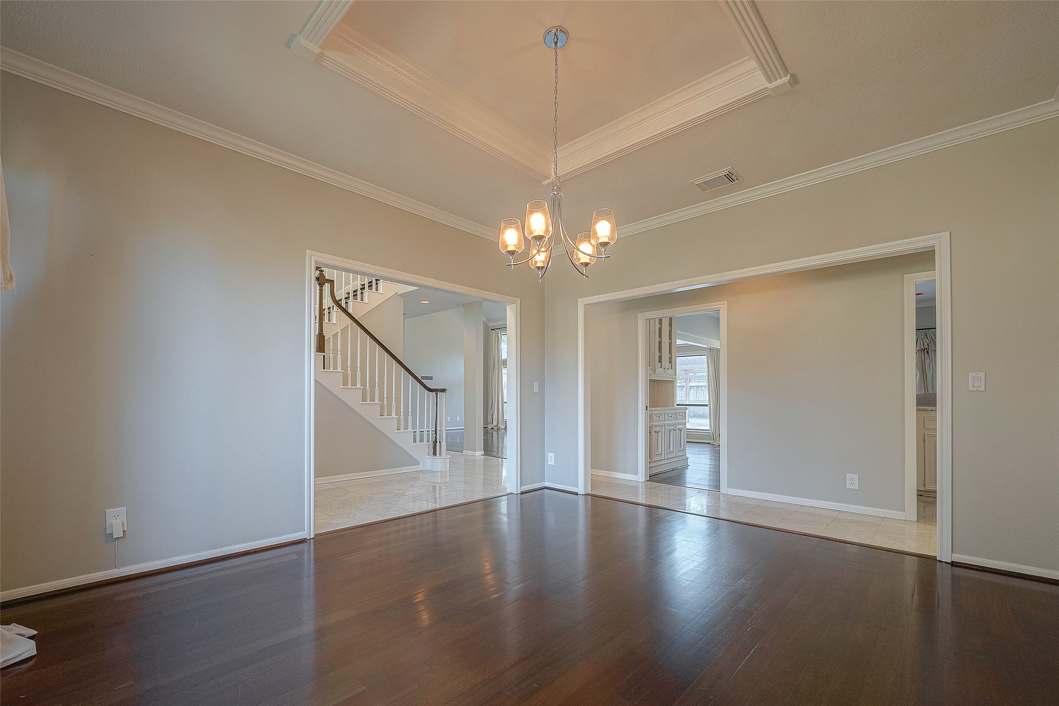 15714 Sylvan Lake Drive Property Photo 6