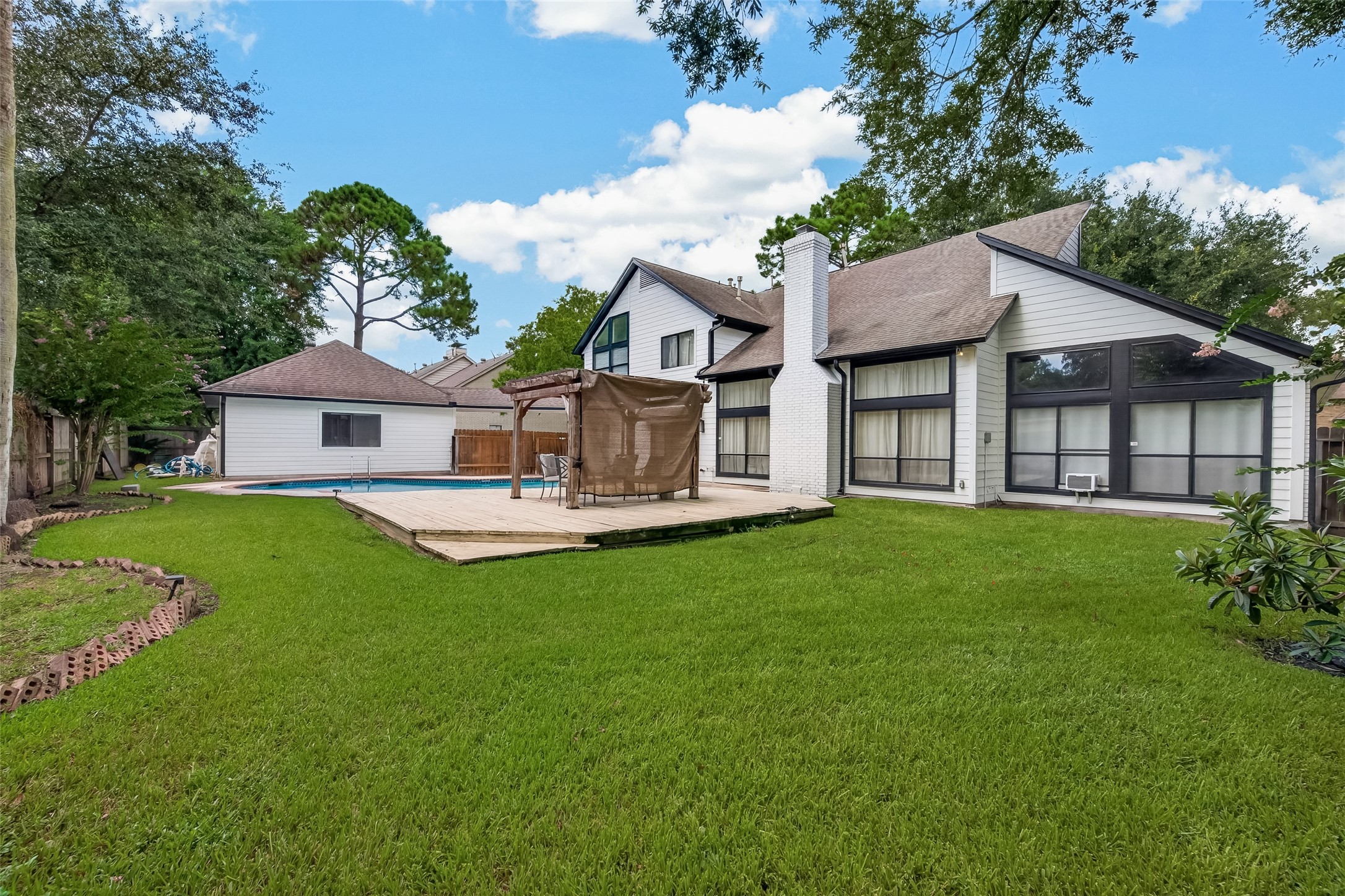 15714 Sylvan Lake Drive Property Photo 45