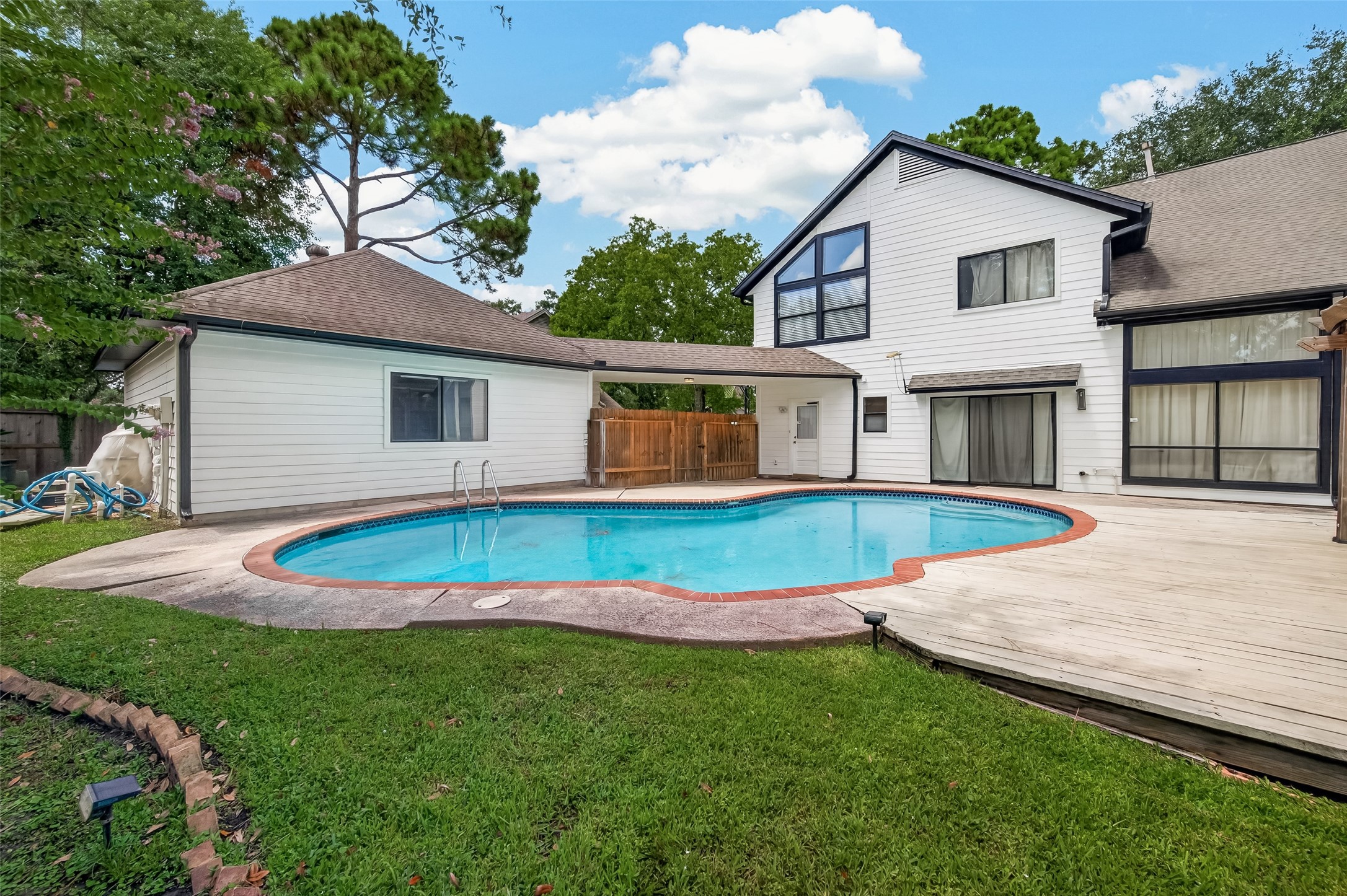 15714 Sylvan Lake Drive Property Photo 47