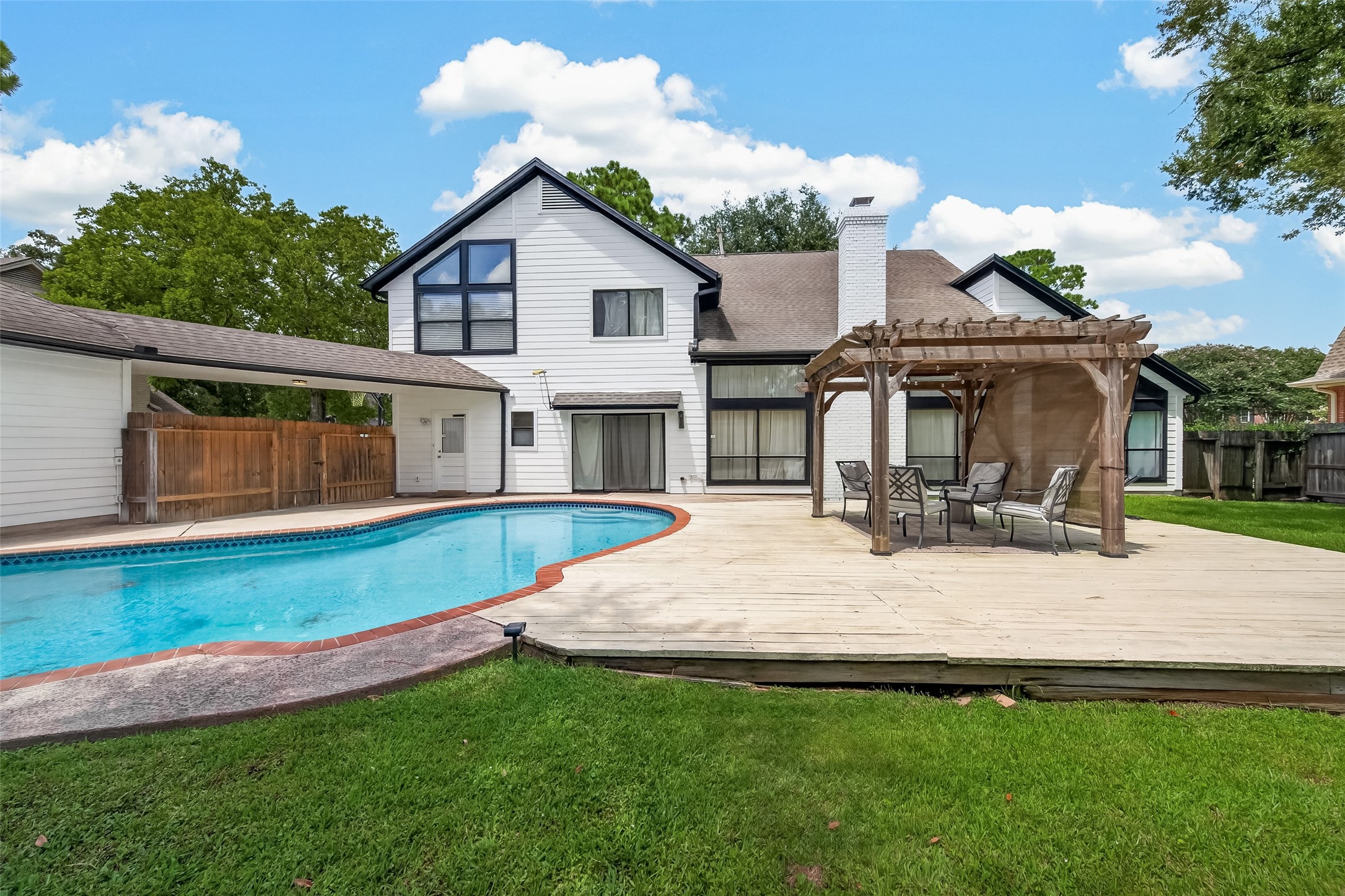 15714 Sylvan Lake Drive Property Photo 48