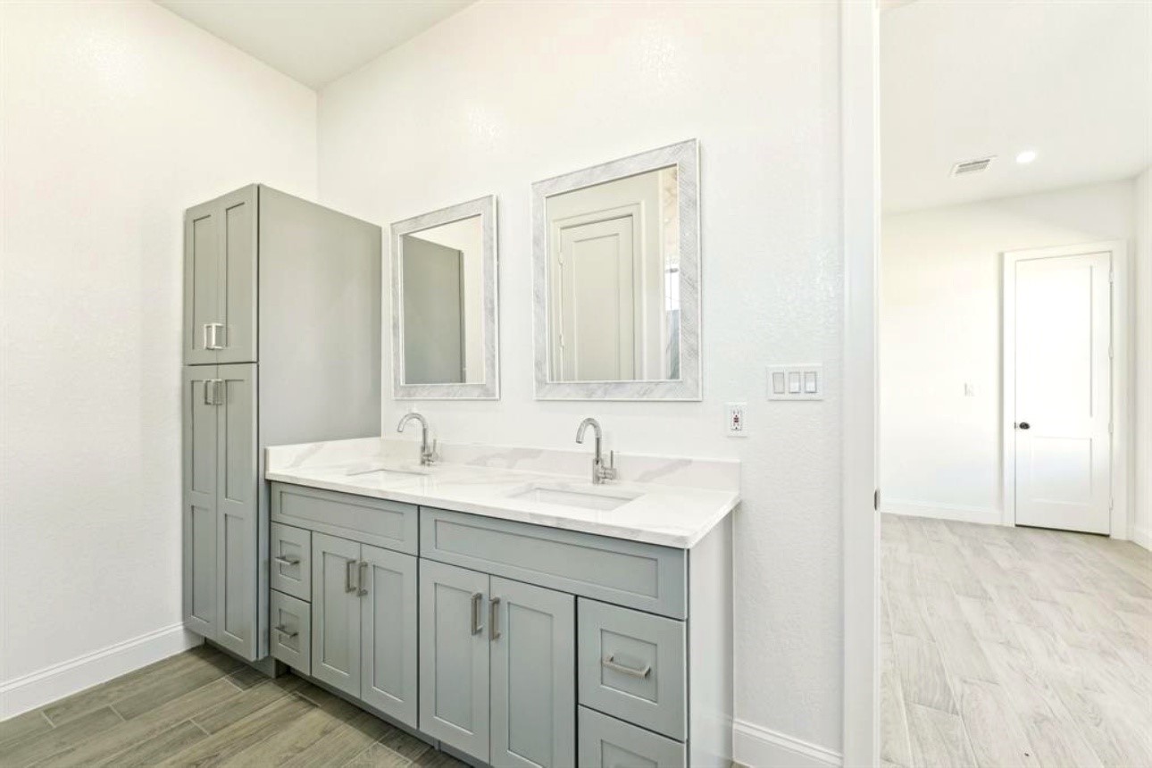 223 Road 5714 Property Photo 10