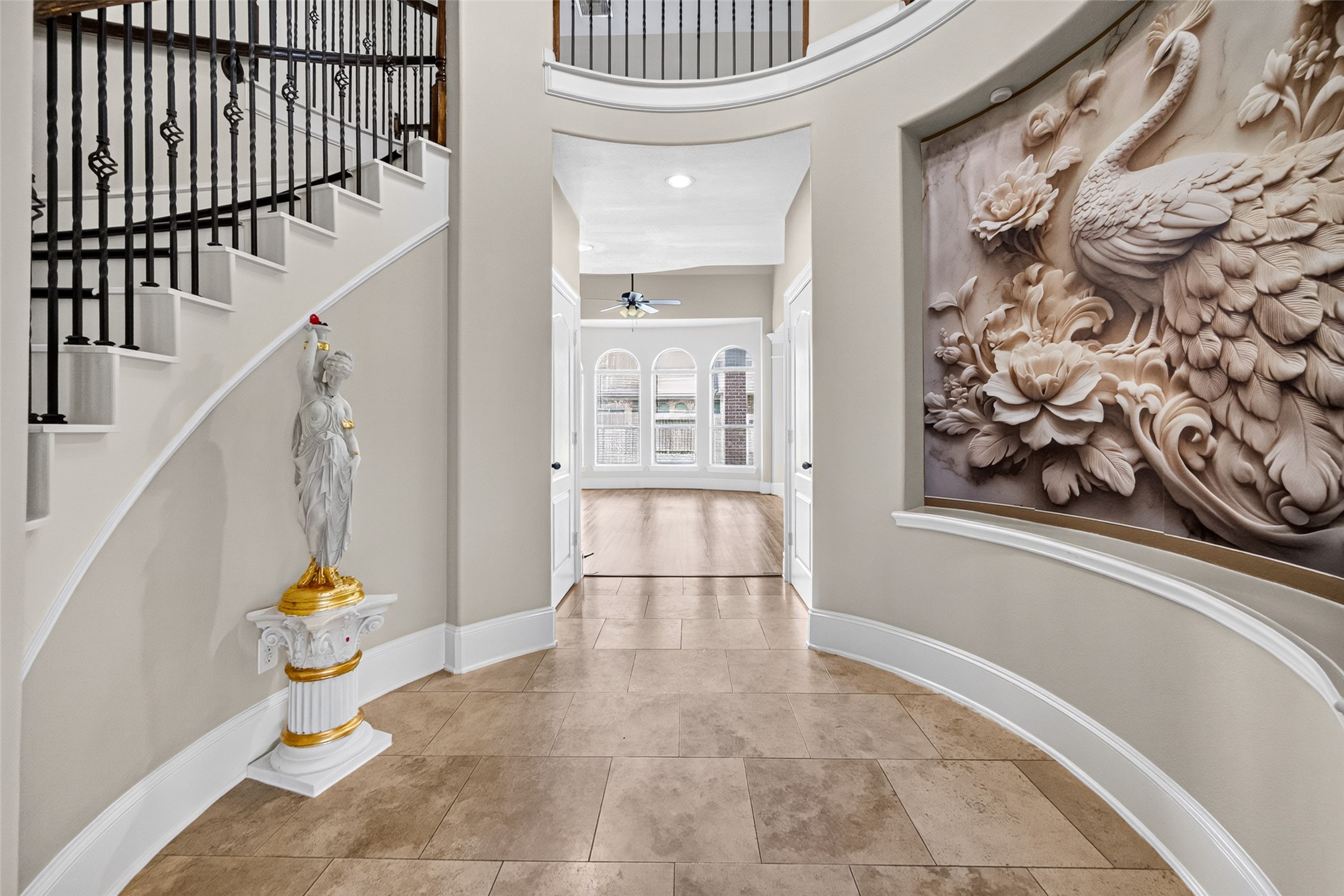 9439 Emerald Lakes Drive Property Photo 4