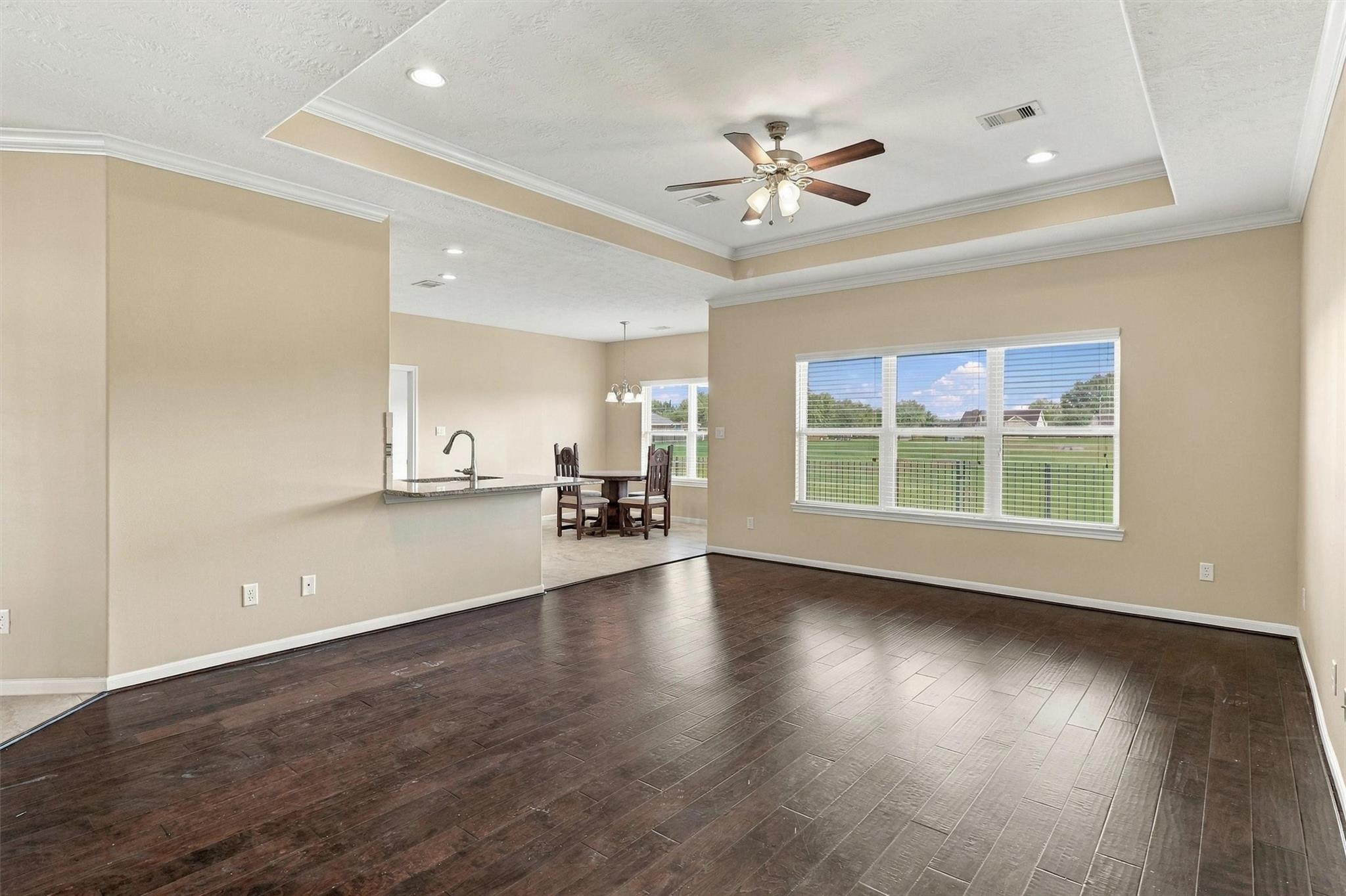 710 Buttercup Court Property Photo 14