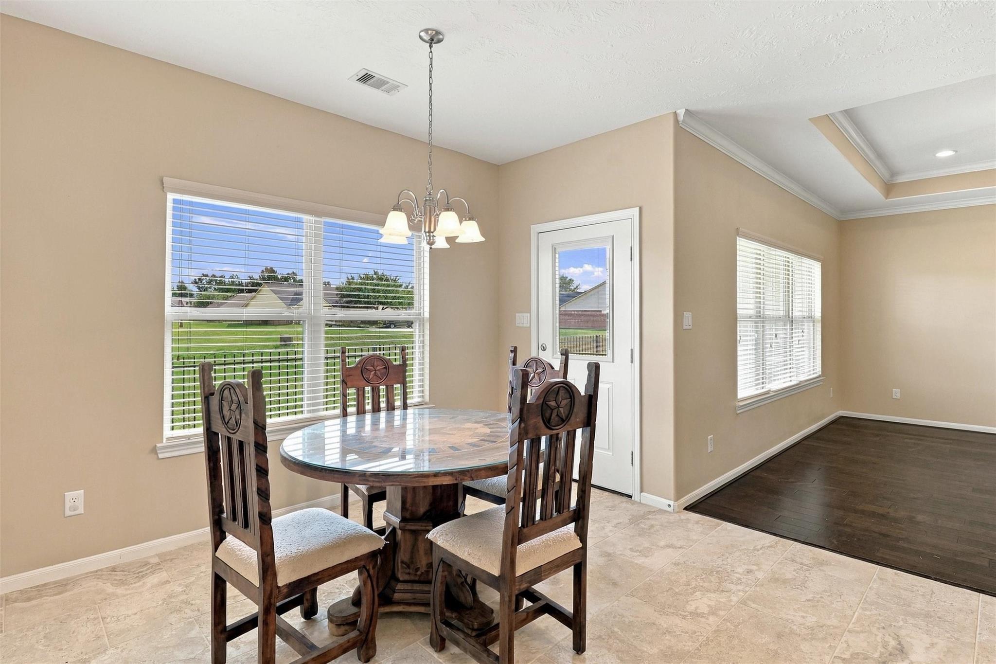 710 Buttercup Court Property Photo 16