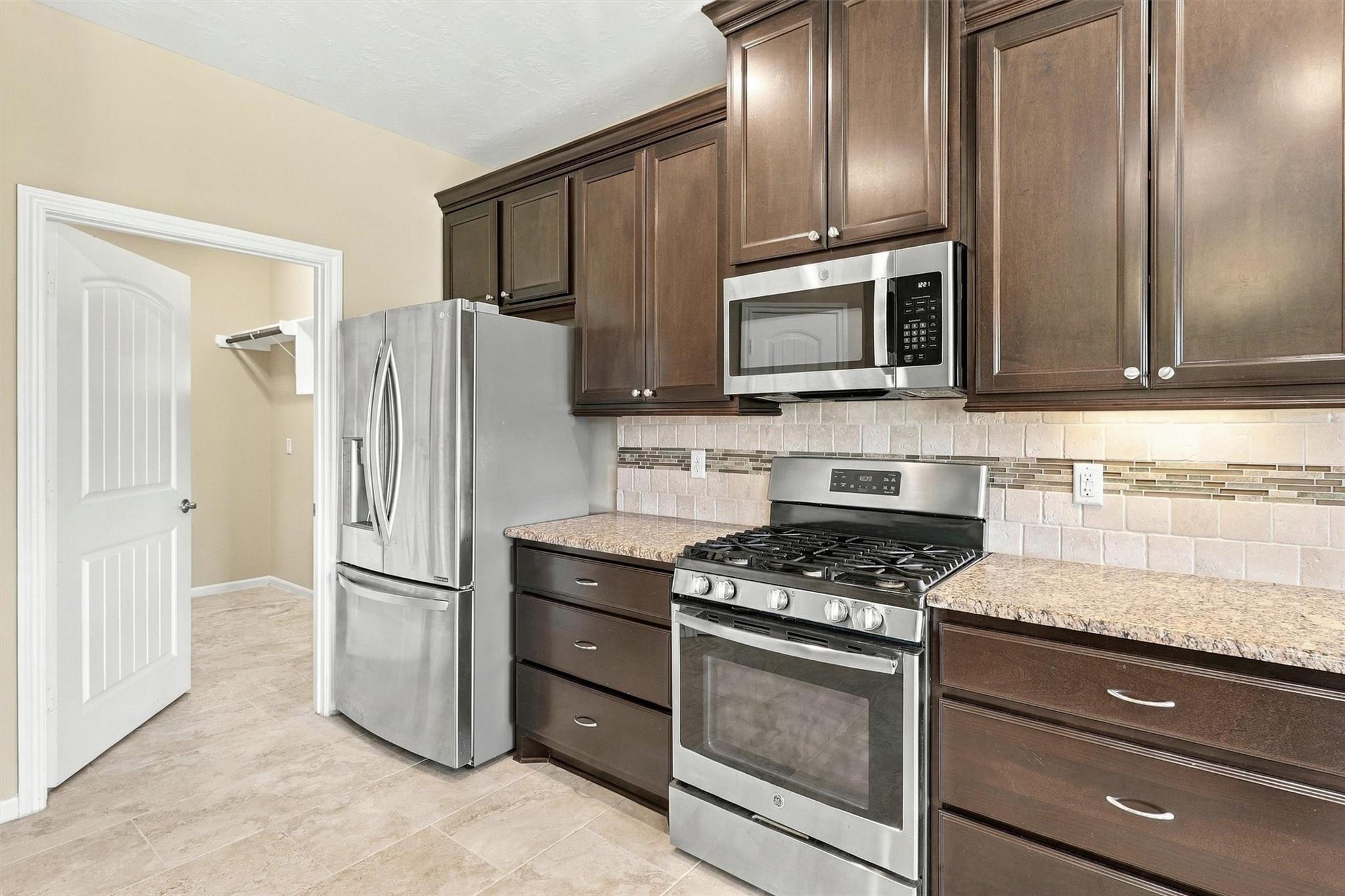 710 Buttercup Court Property Photo 23
