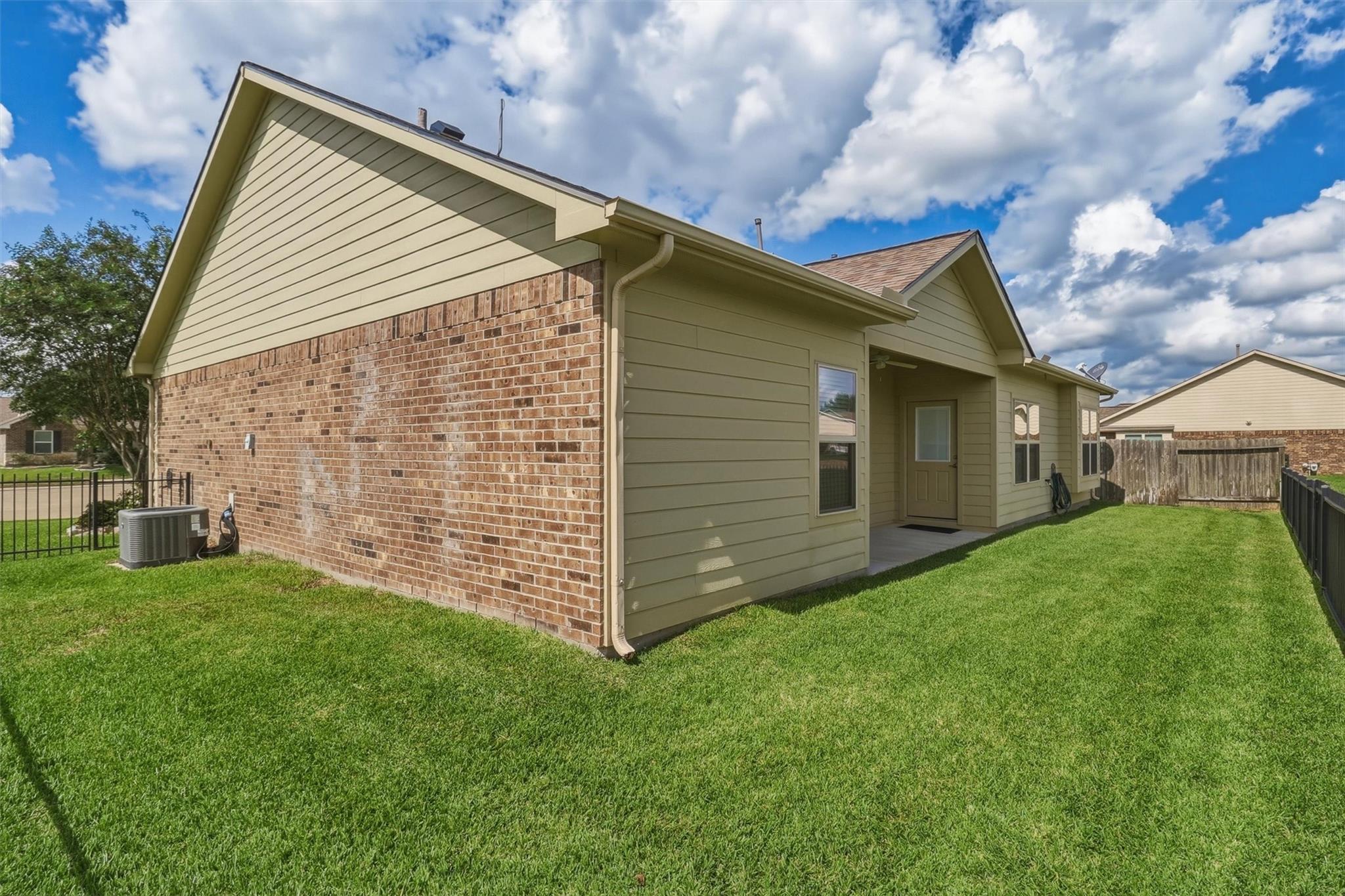 710 Buttercup Court Property Photo 48